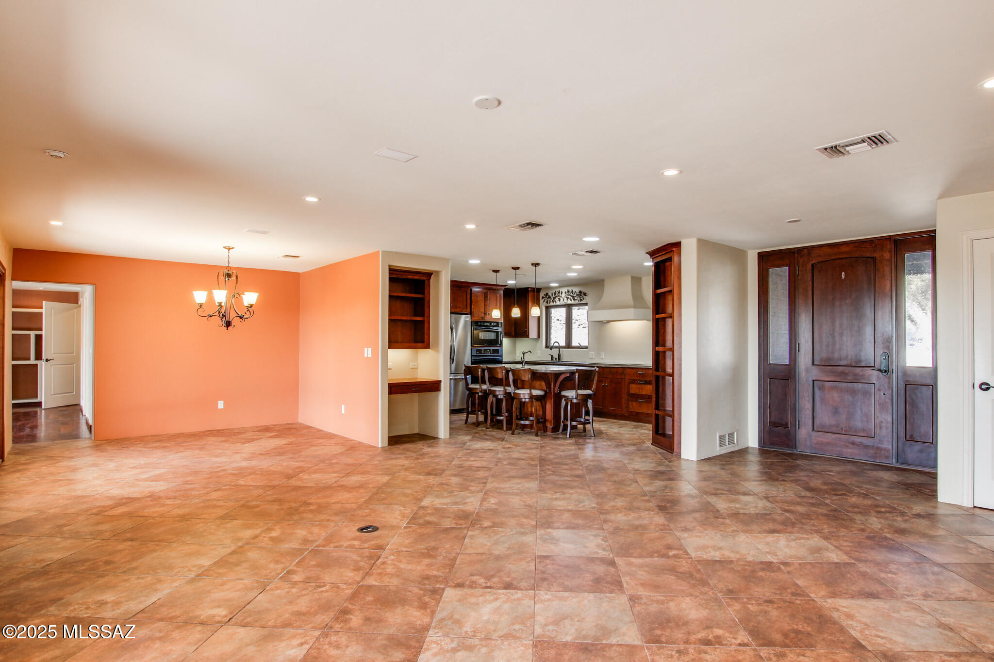 1632 E Calle El Cid