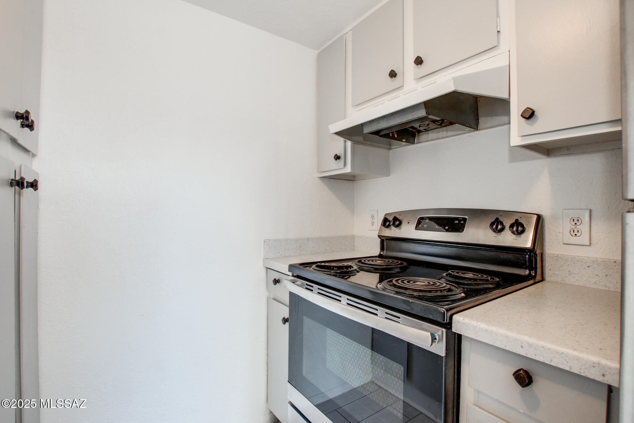 1620 N Wilmot Road Unit: UNIT P288