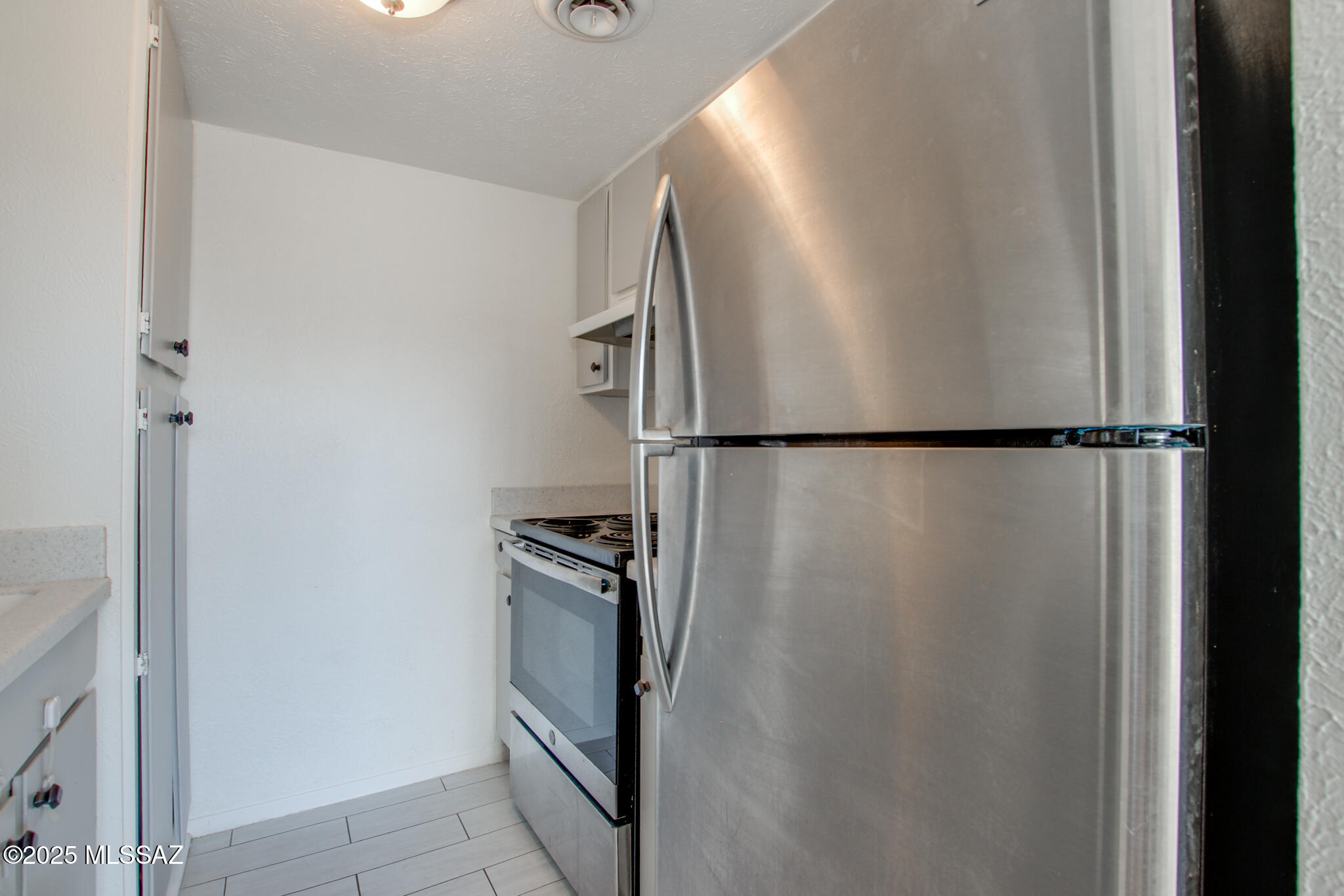 1620 N Wilmot Road Unit: UNIT P288