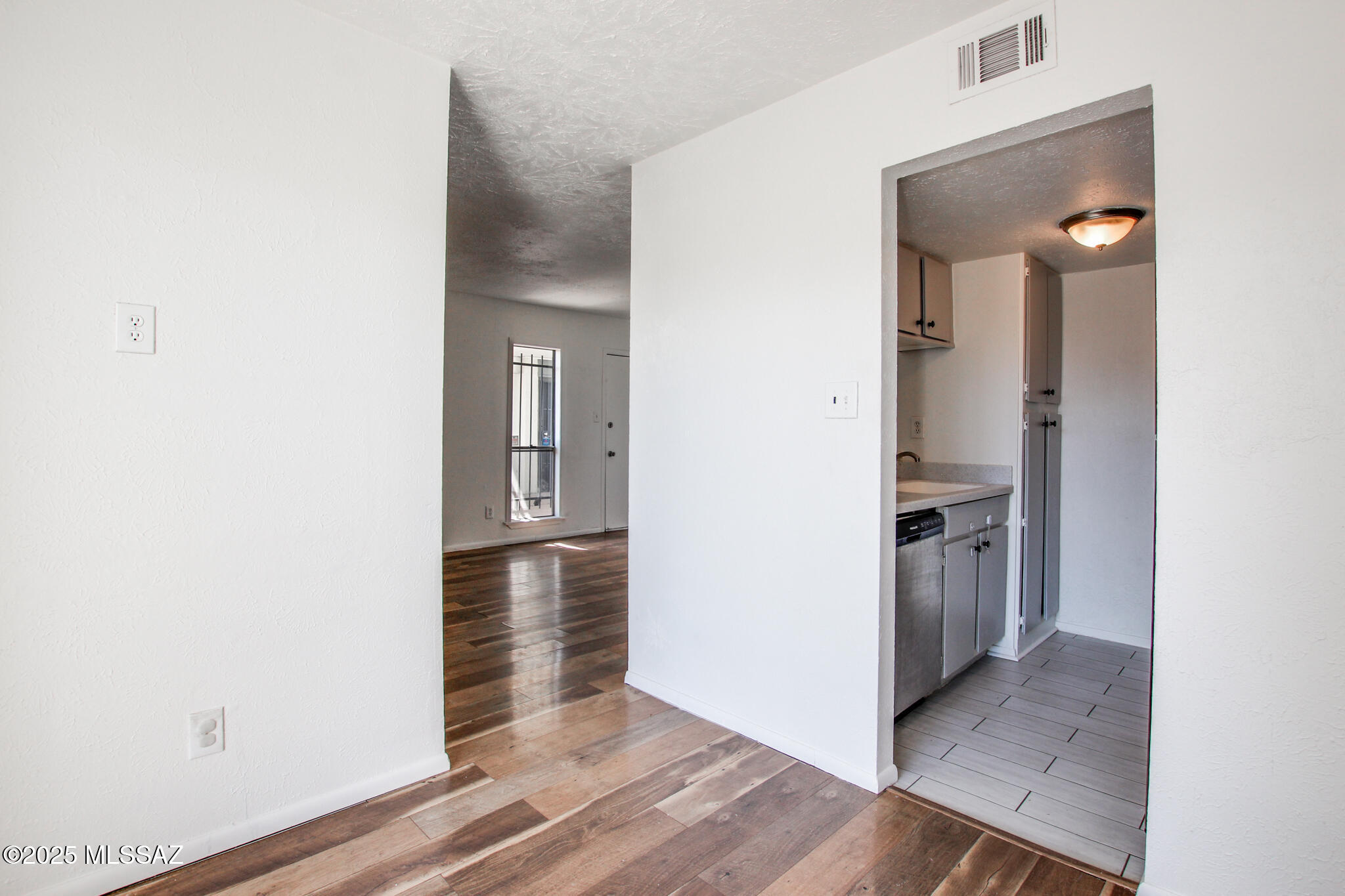 1620 N Wilmot Road Unit: UNIT P288