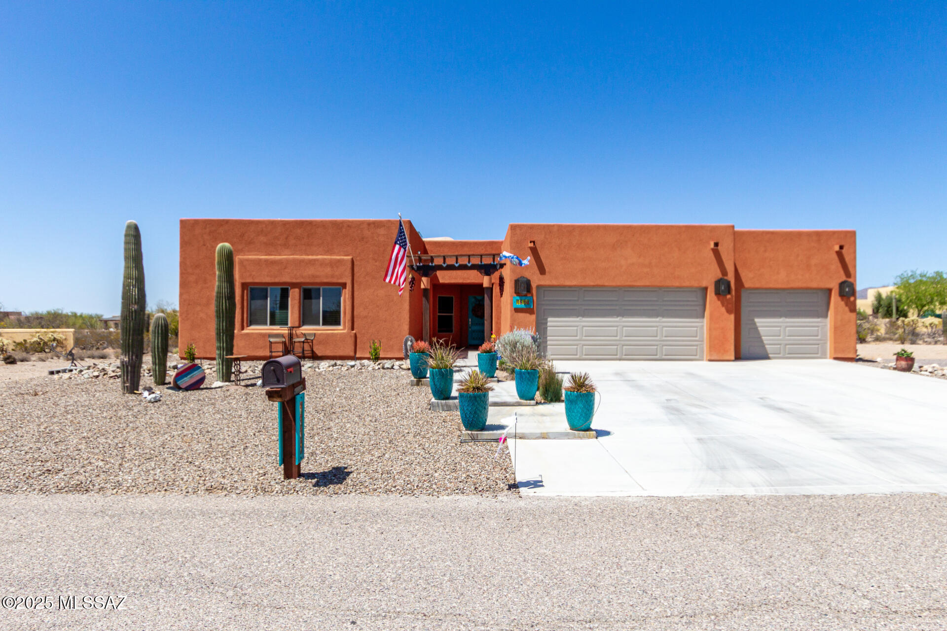 7836 W Chuckwalla Place