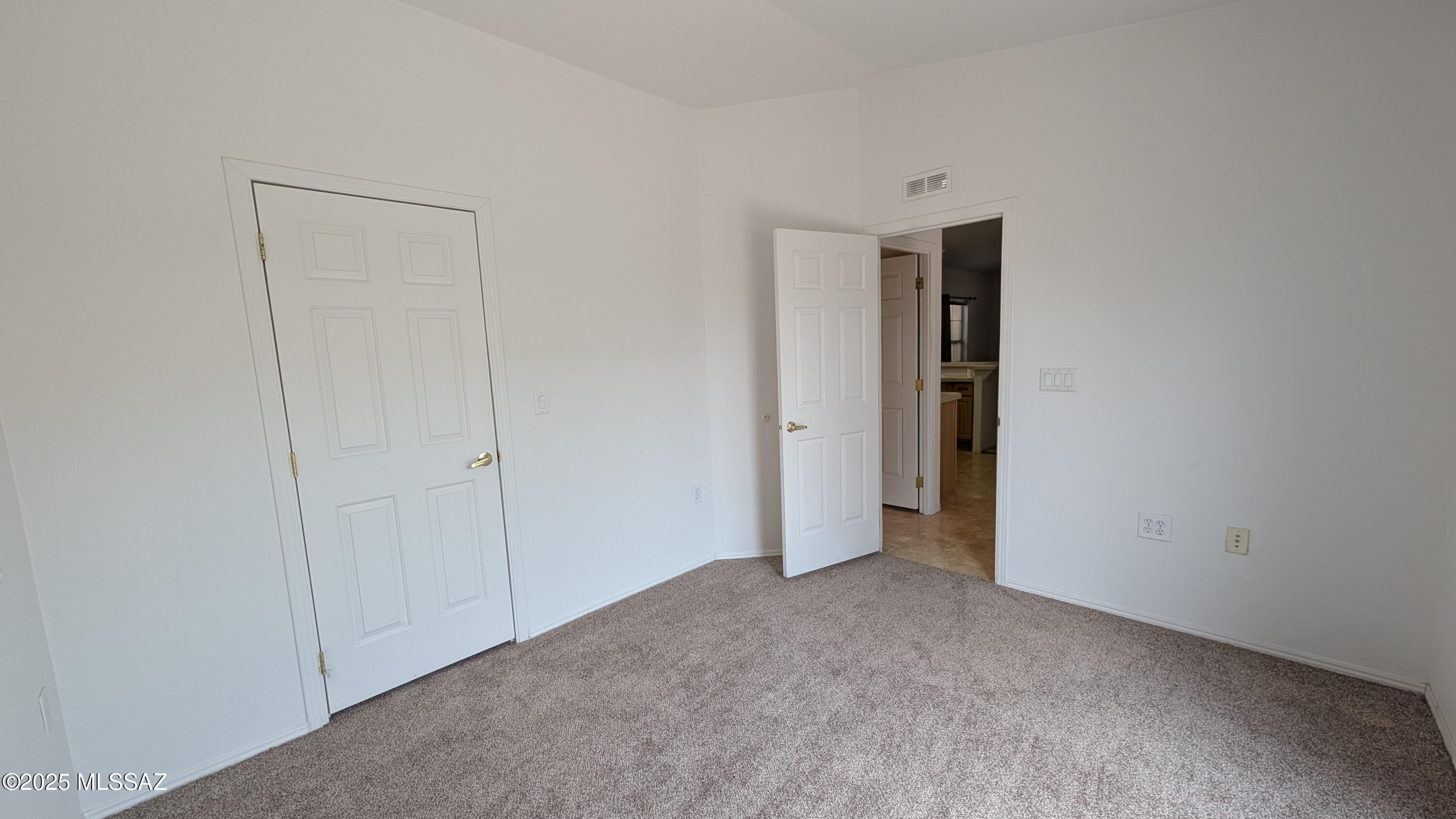 15835 S Via Puente Del Valle