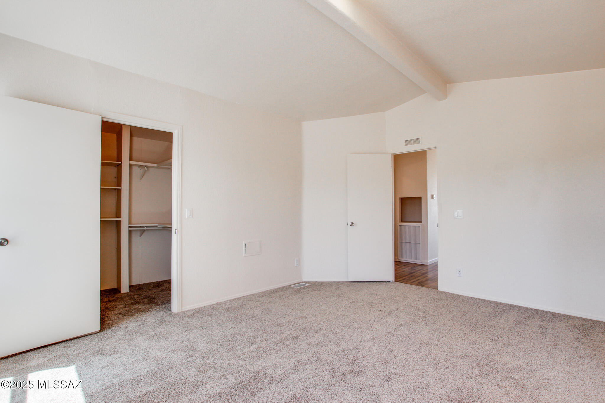 12220 W Calle Seneca
