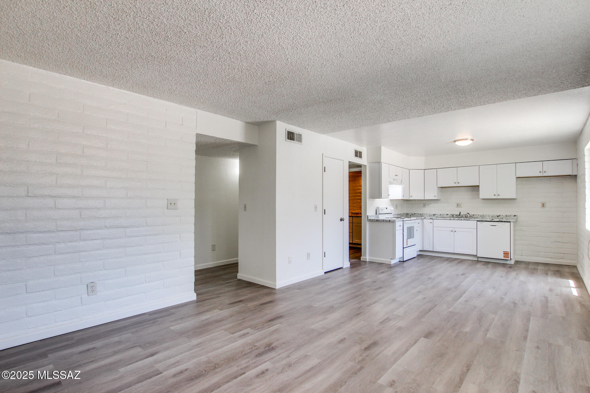 8450 E Old Spanish Trail Unit: 157