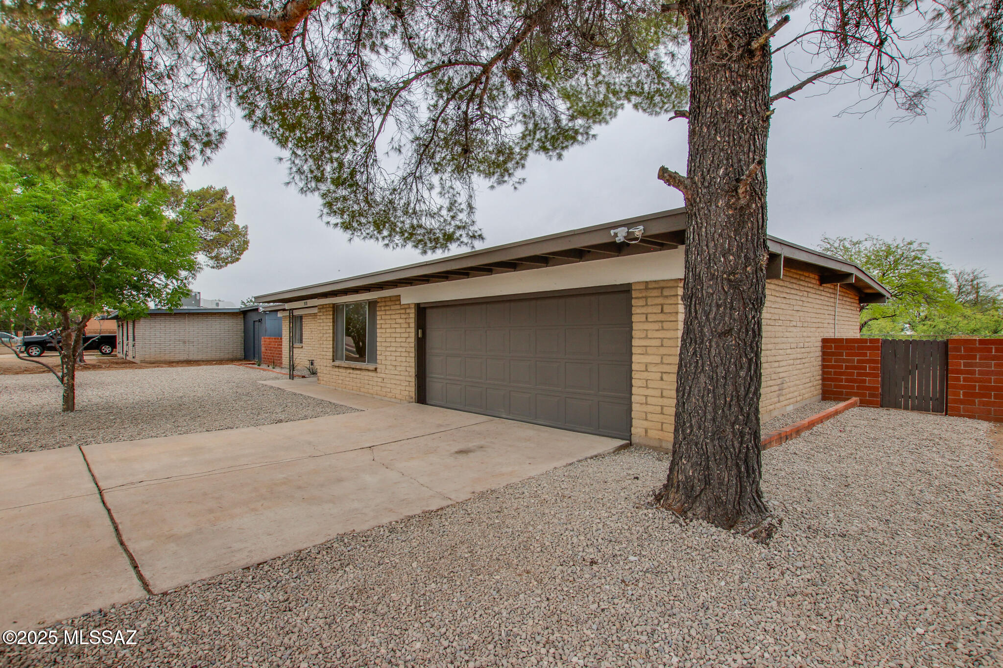 3878 S Queen Palm Drive