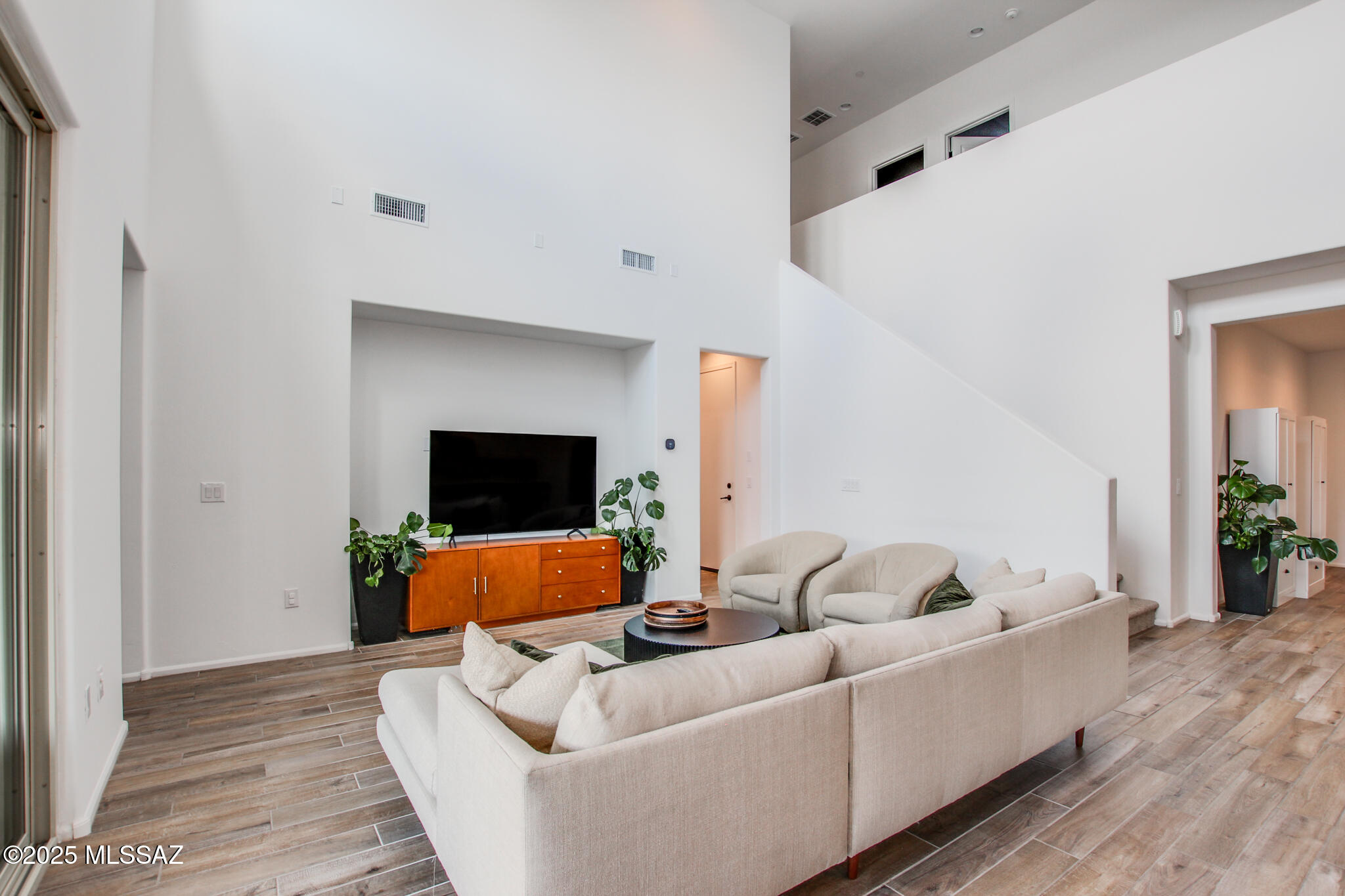 9752 E Carr Peak Trail