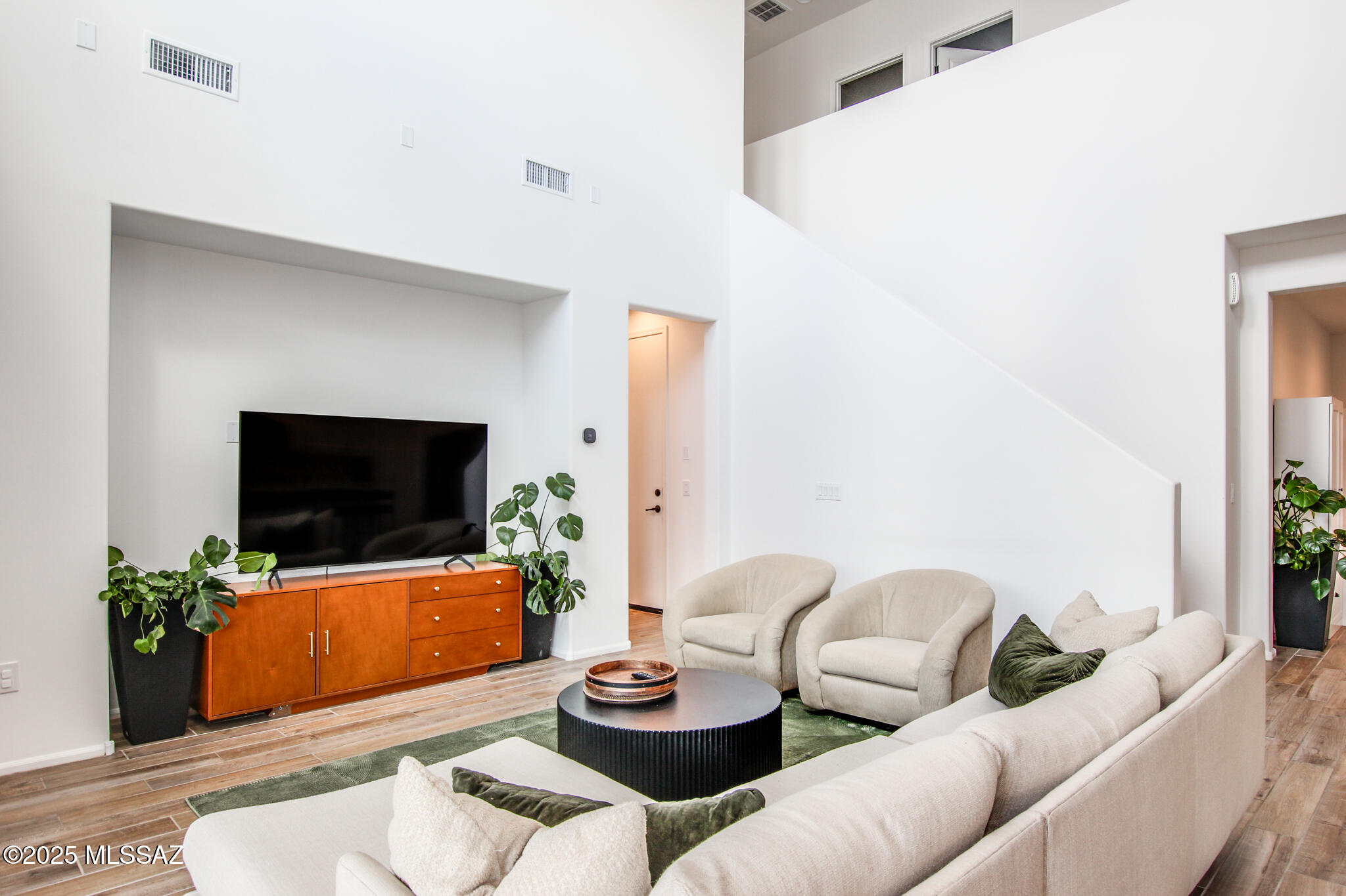 9752 E Carr Peak Trail