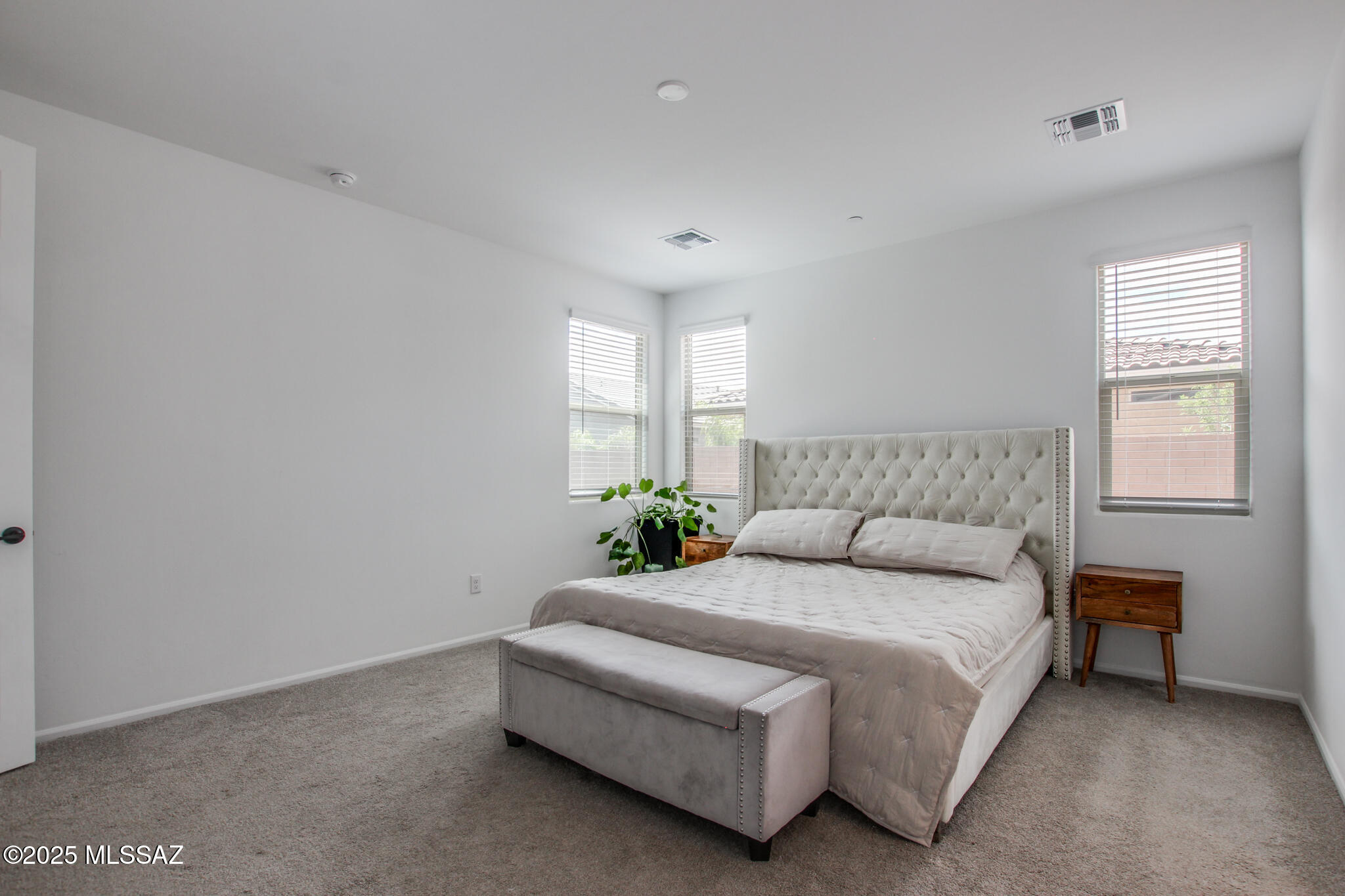 9752 E Carr Peak Trail