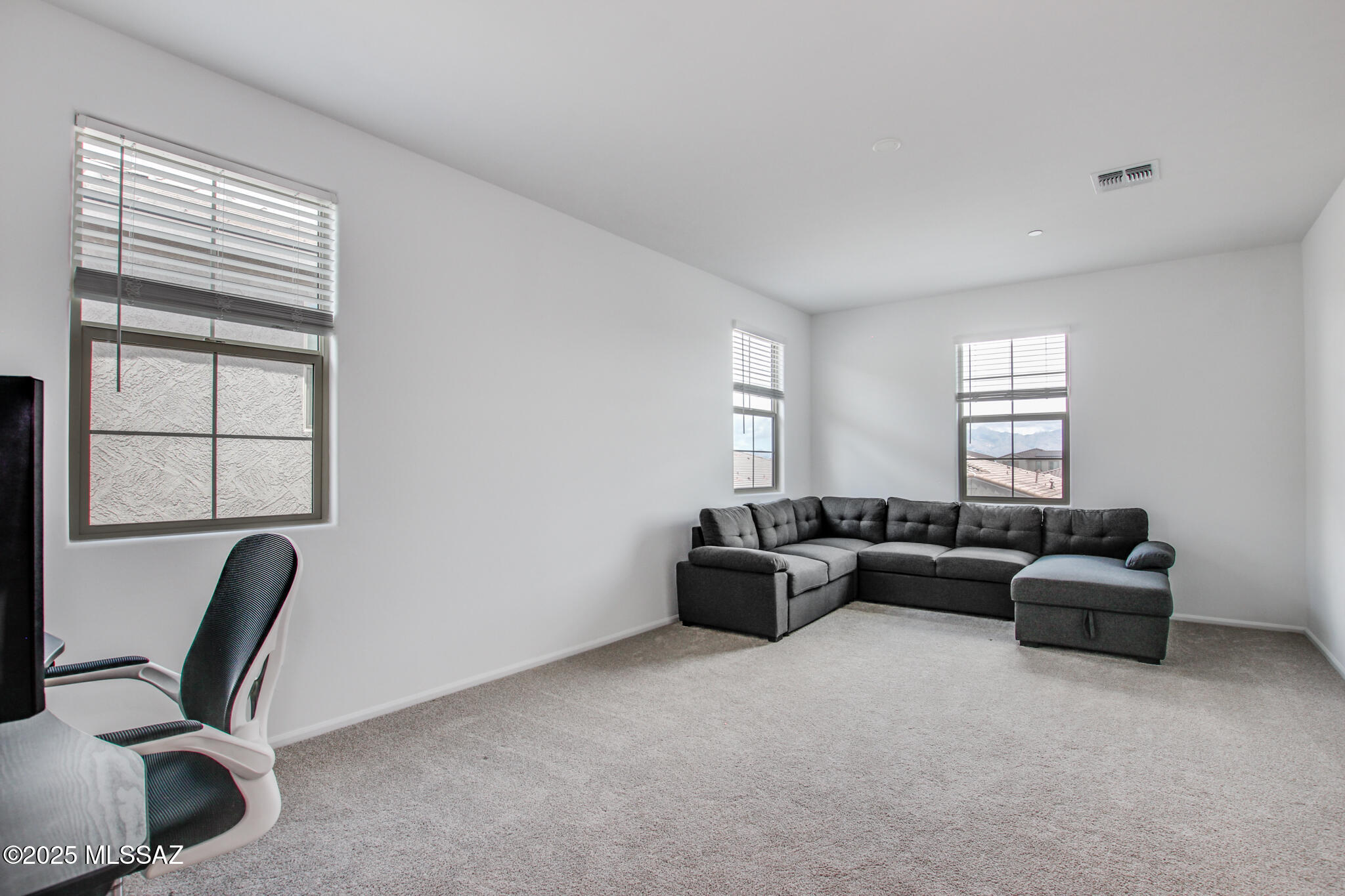 9752 E Carr Peak Trail