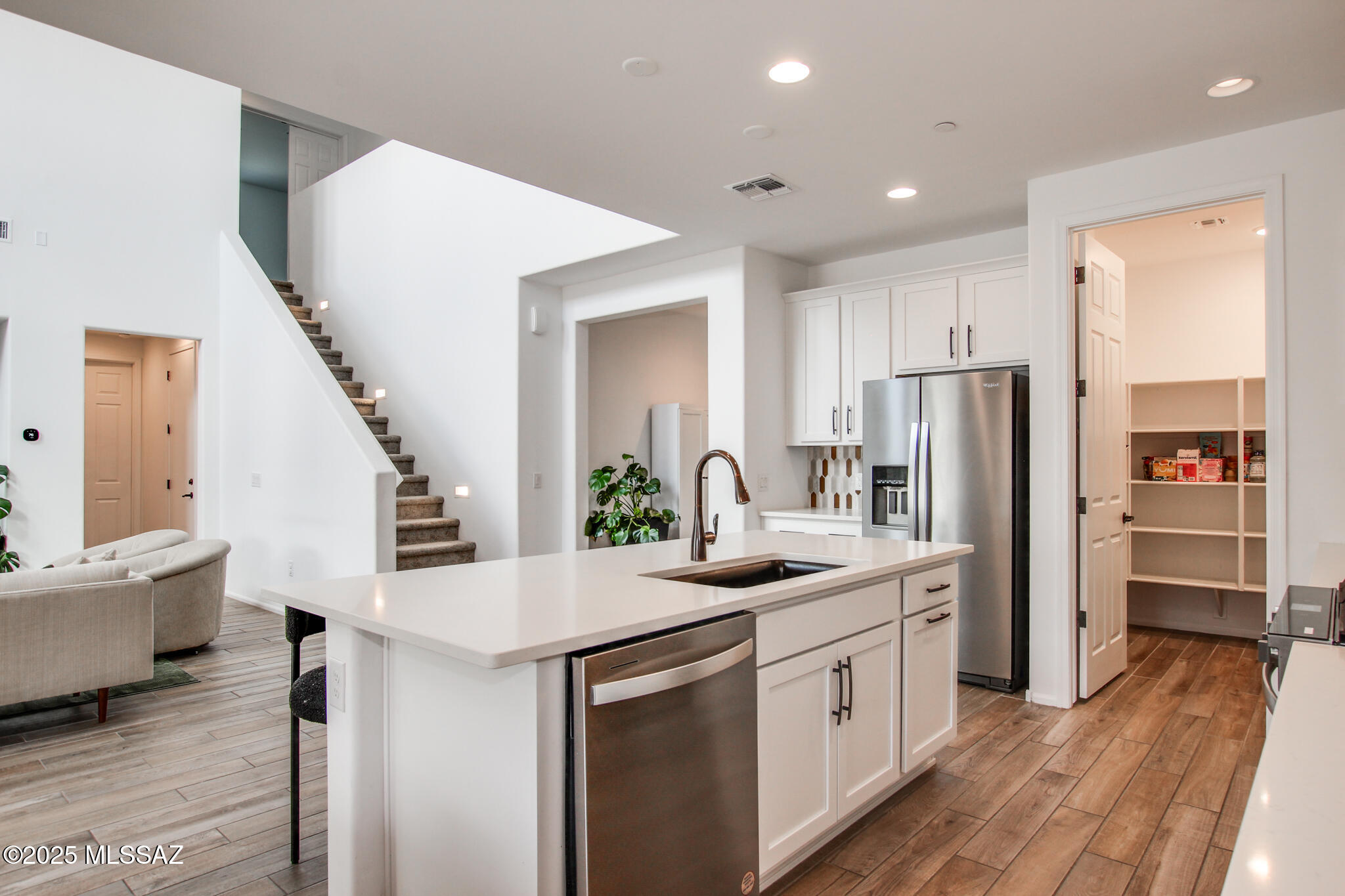 9752 E Carr Peak Trail