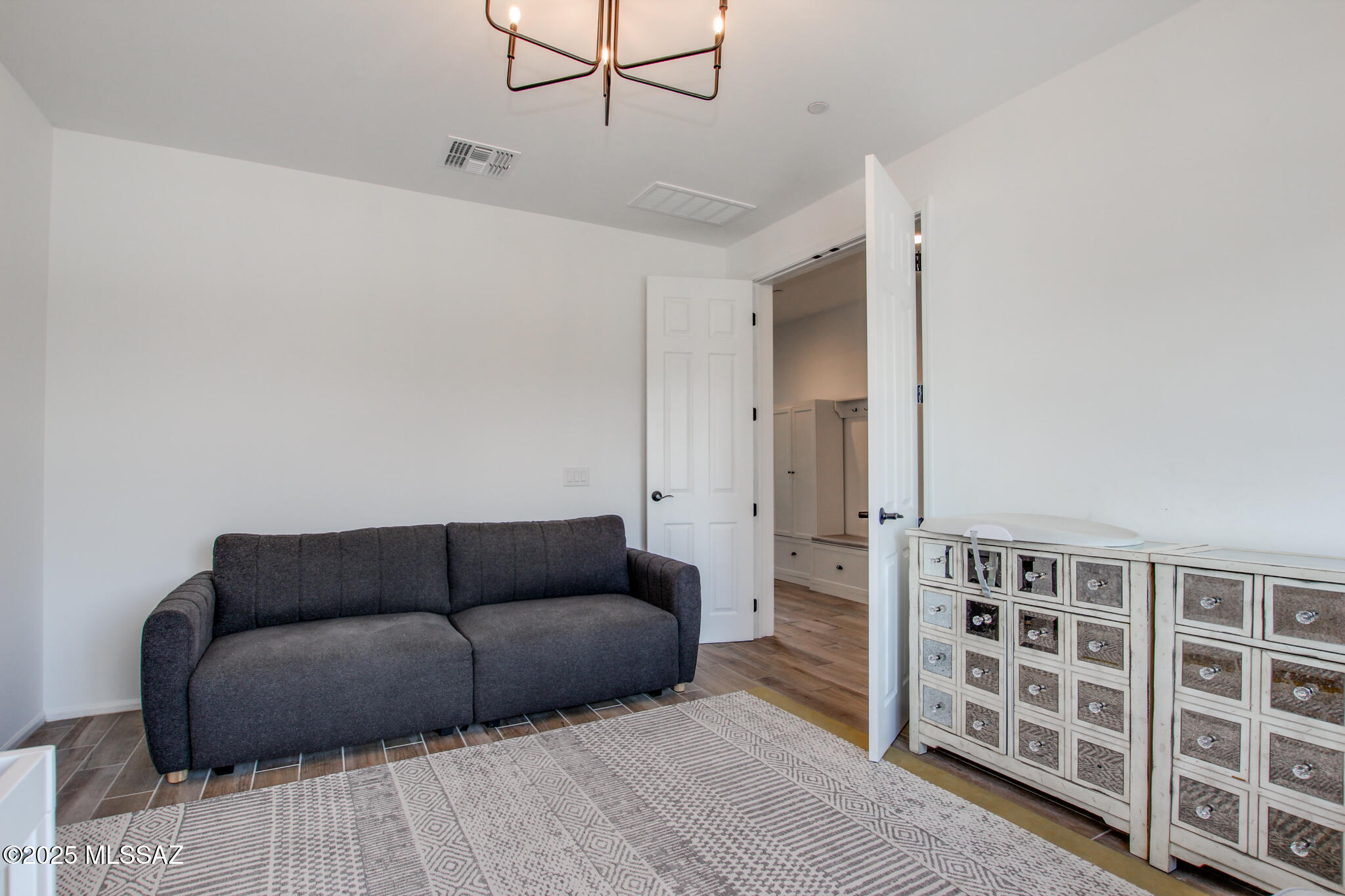 9752 E Carr Peak Trail