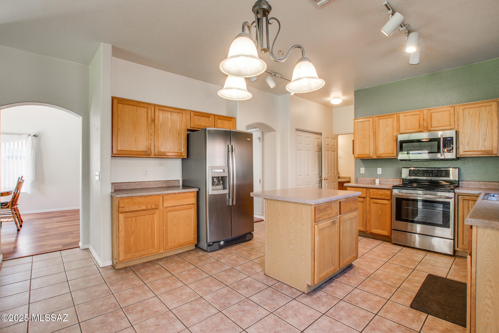 9039 E Autumn Sage Street