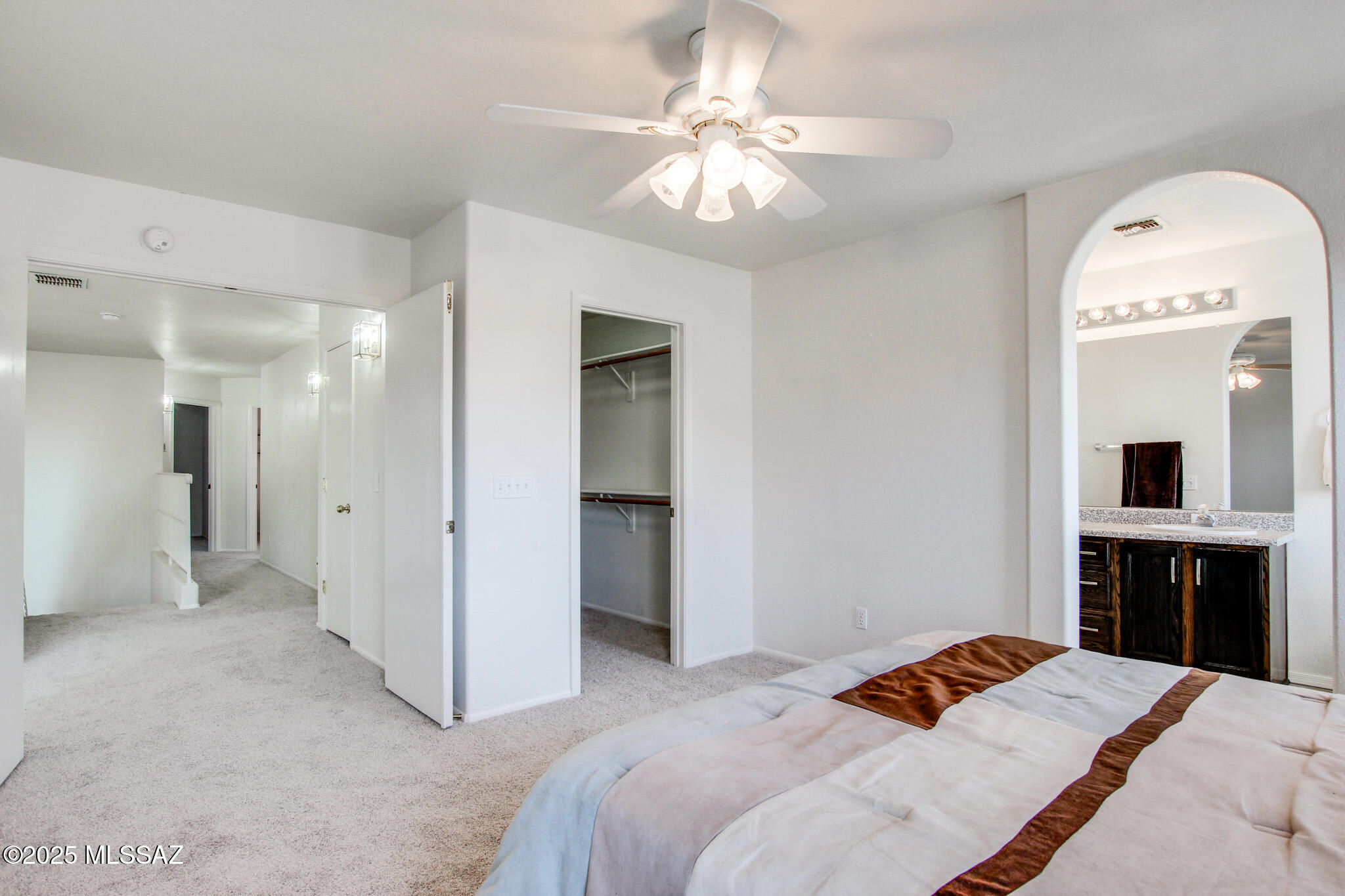 9039 E Autumn Sage Street