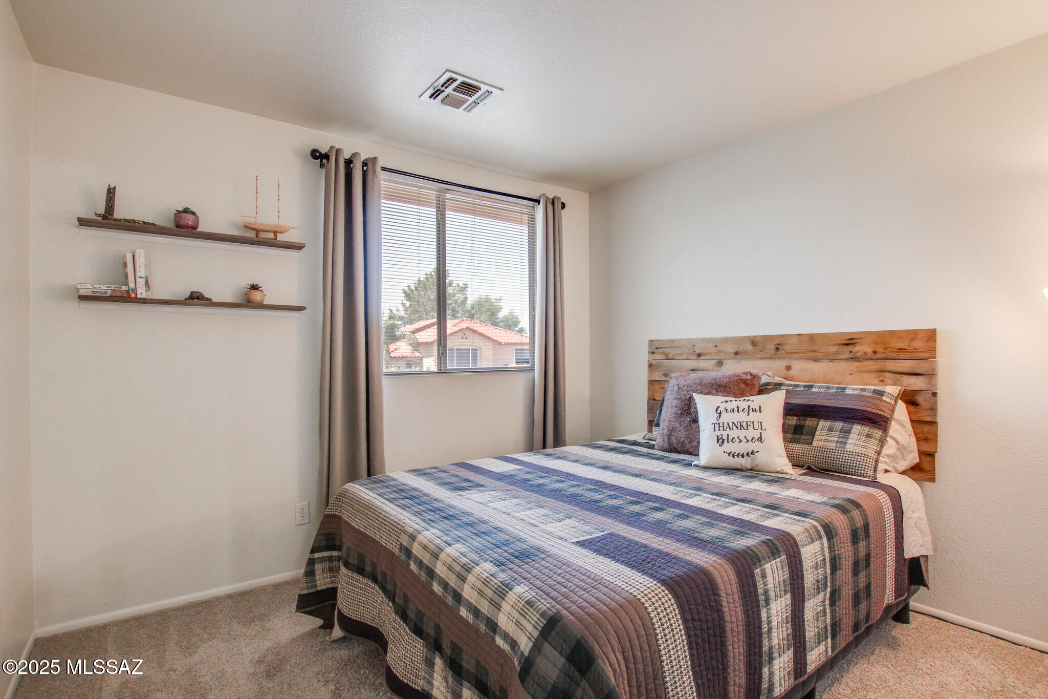 9039 E Autumn Sage Street