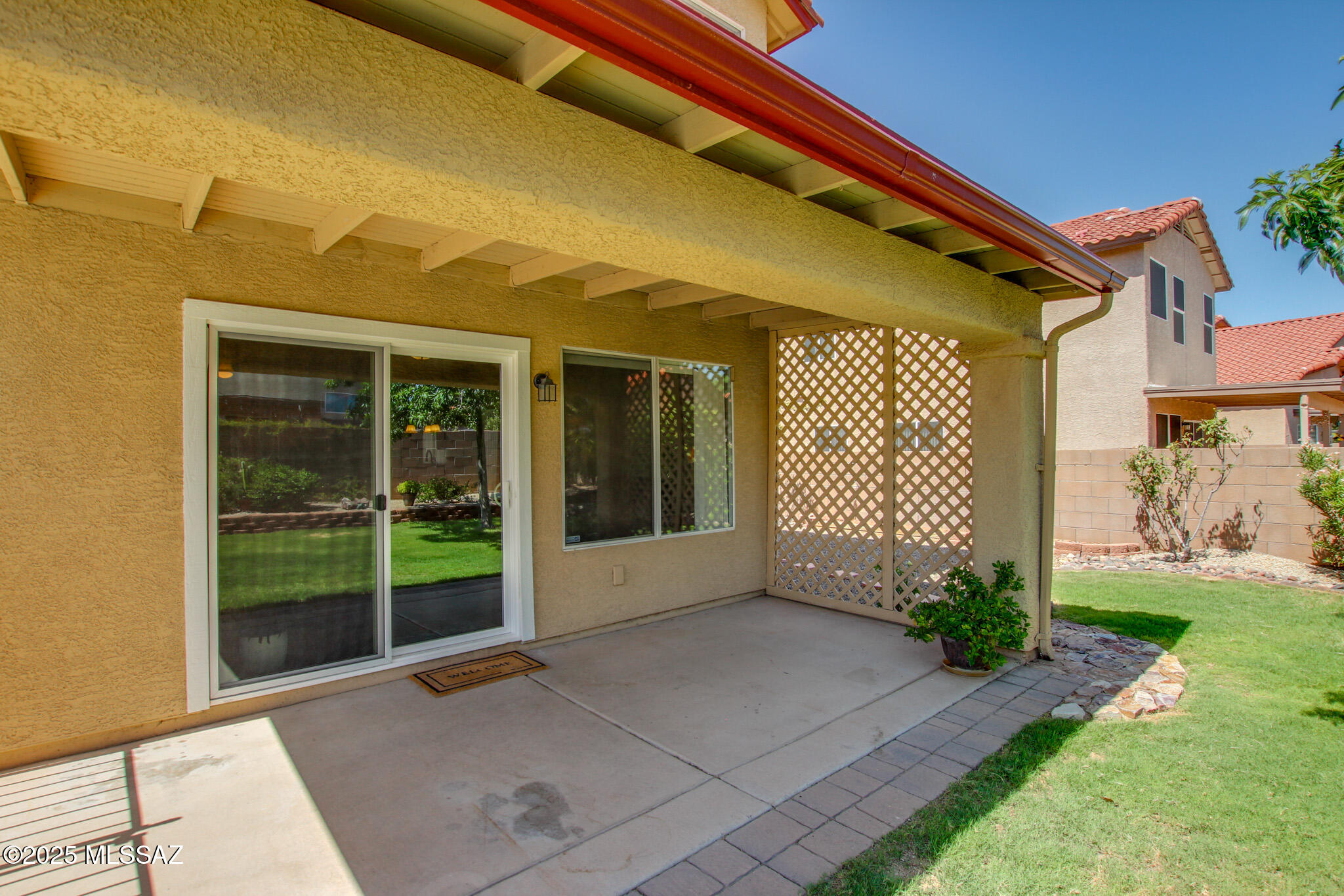 9039 E Autumn Sage Street