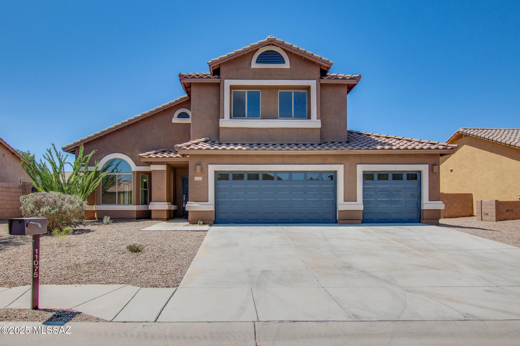 11075 W Aplomado Drive