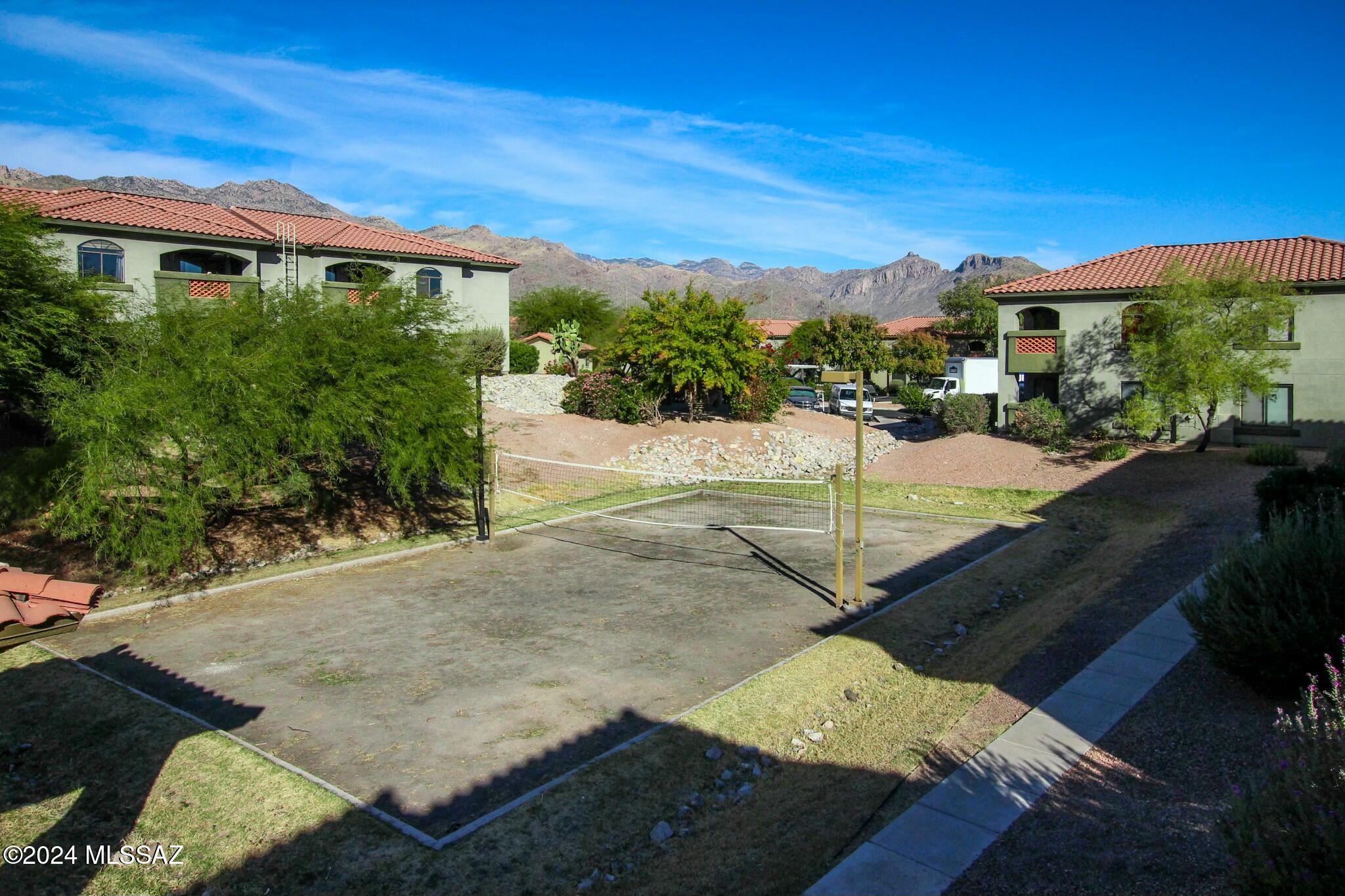 5751 N Kolb Road Unit: 39202