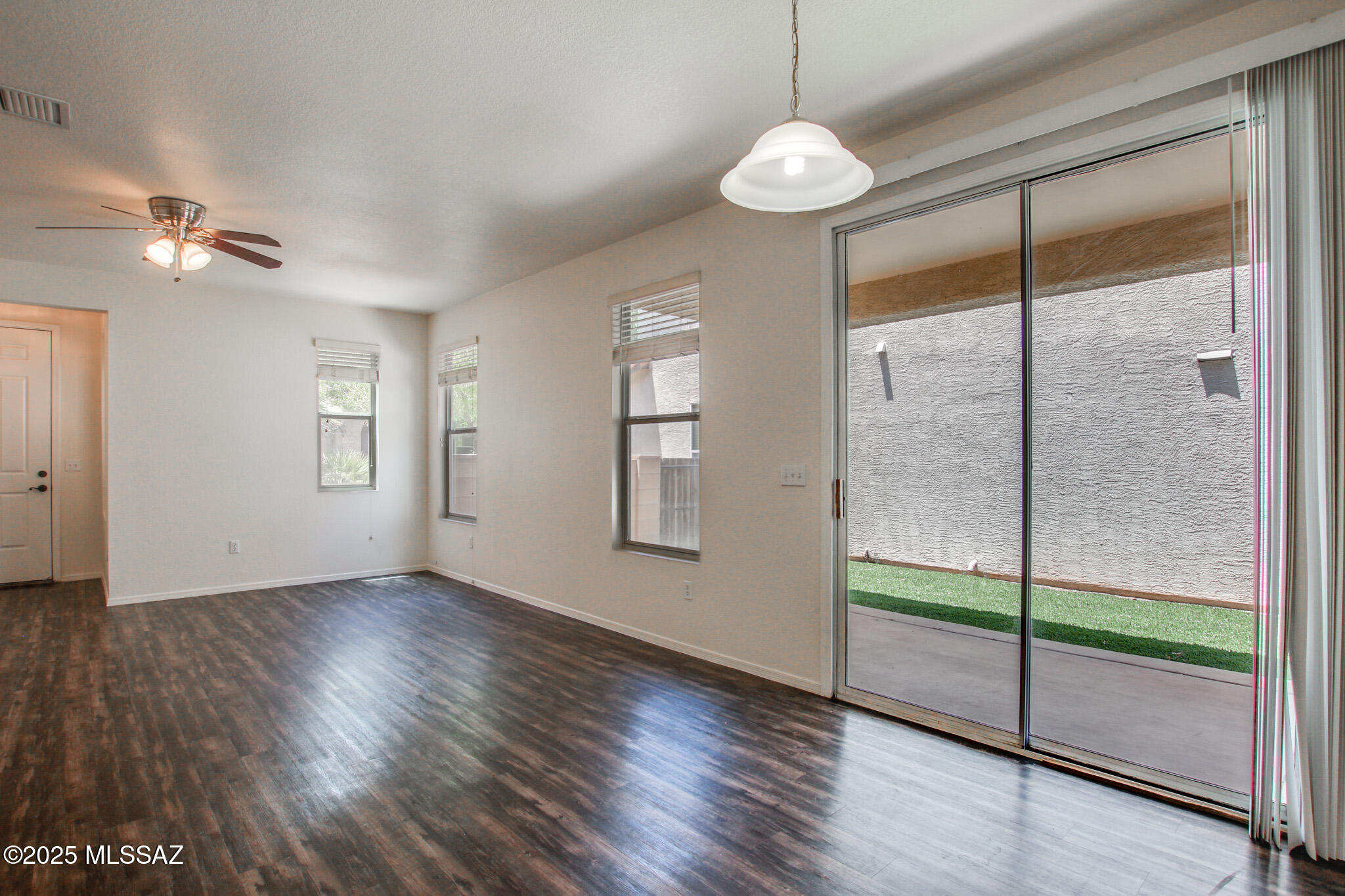 2776 N Neruda Lane