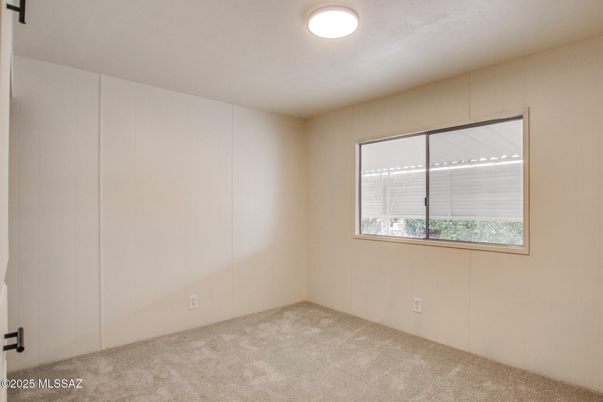 270 W Pinon