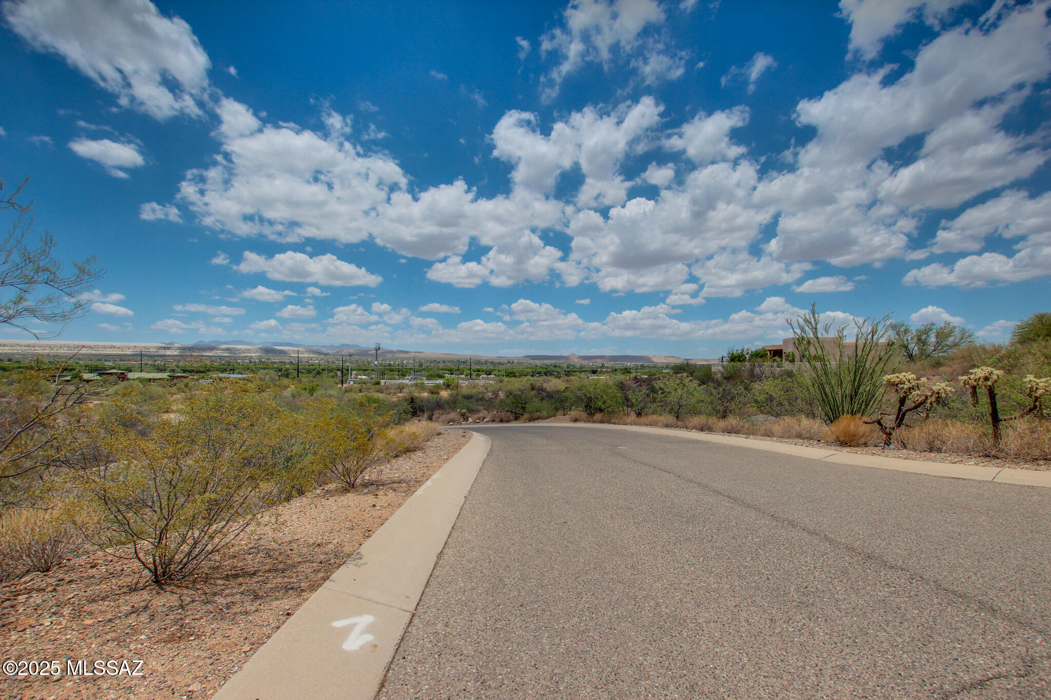 746 E Josephine Canyon Drive Unit: 21 & 22