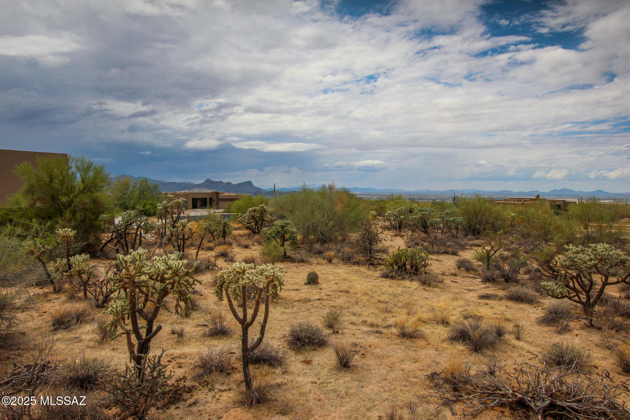 6043 W Quail Nest Place Unit: 10