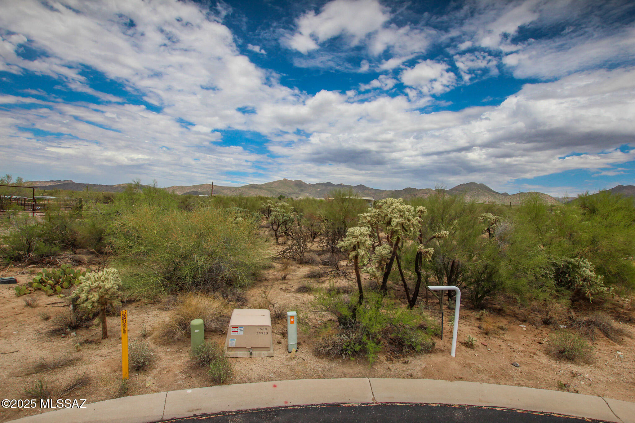 6043 W Quail Nest Place Unit: 10