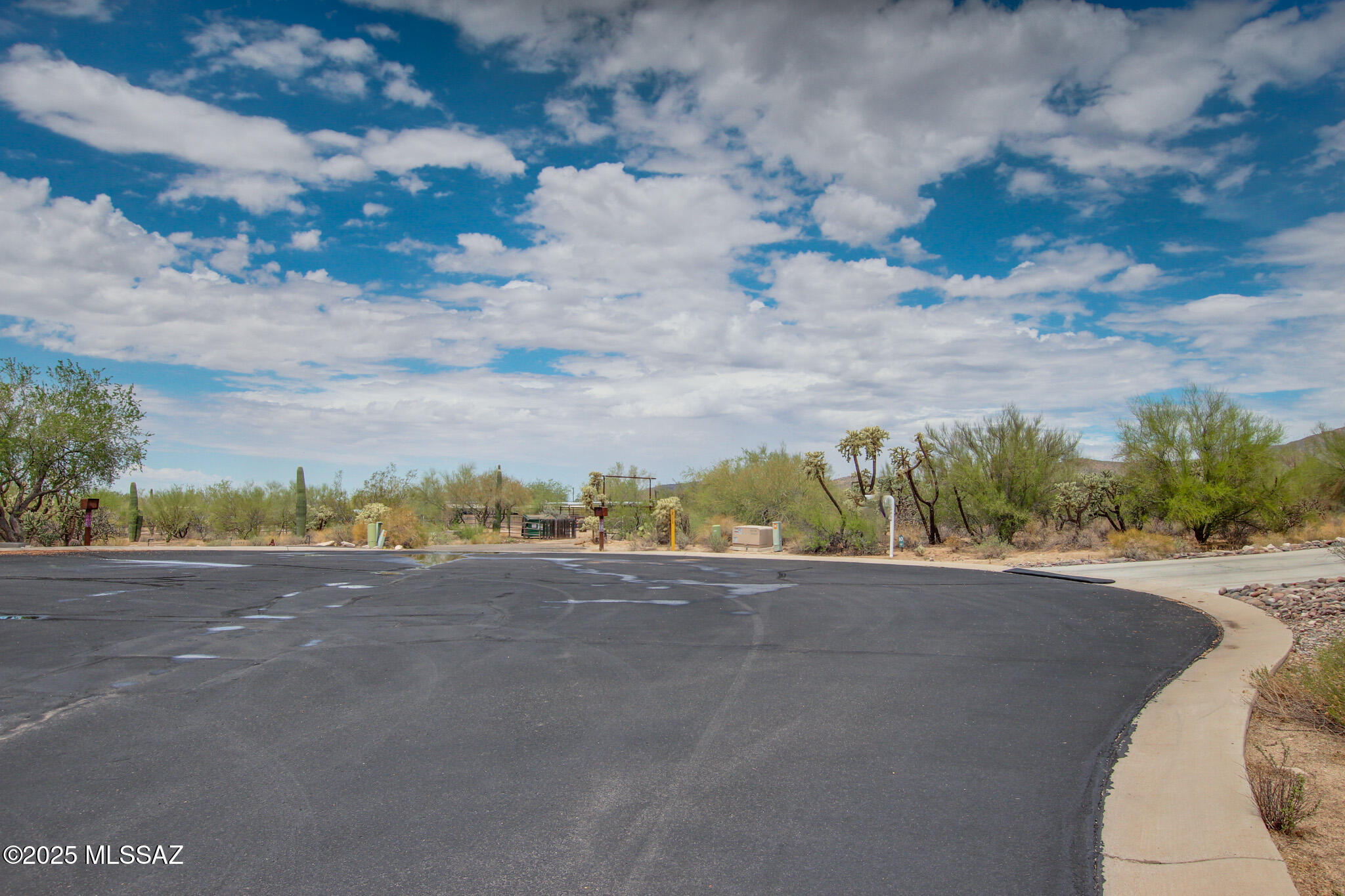 6043 W Quail Nest Place Unit: 10