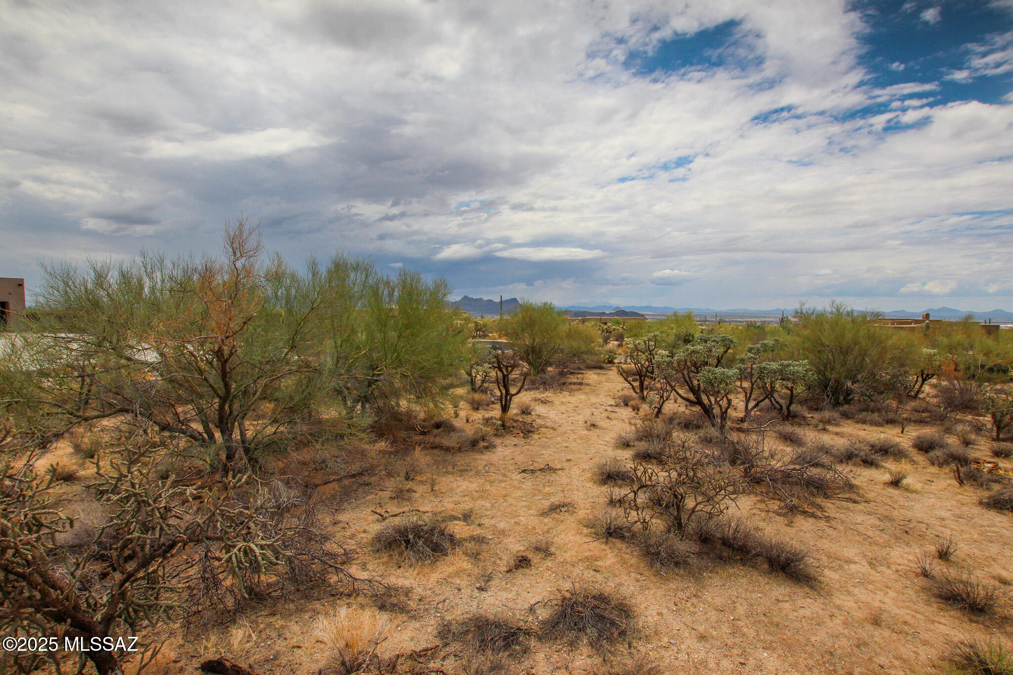 6043 W Quail Nest Place Unit: 10