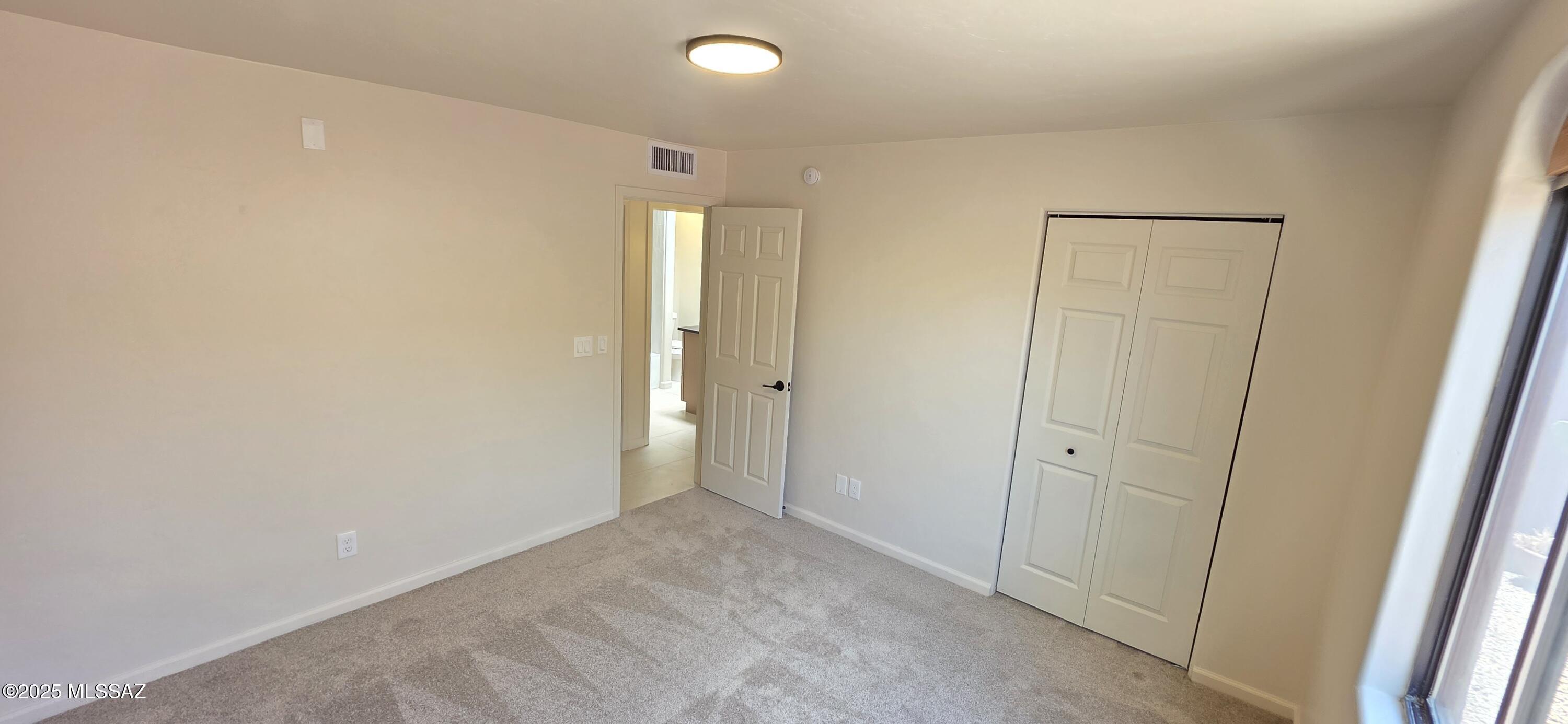 4033 W Isis Drive