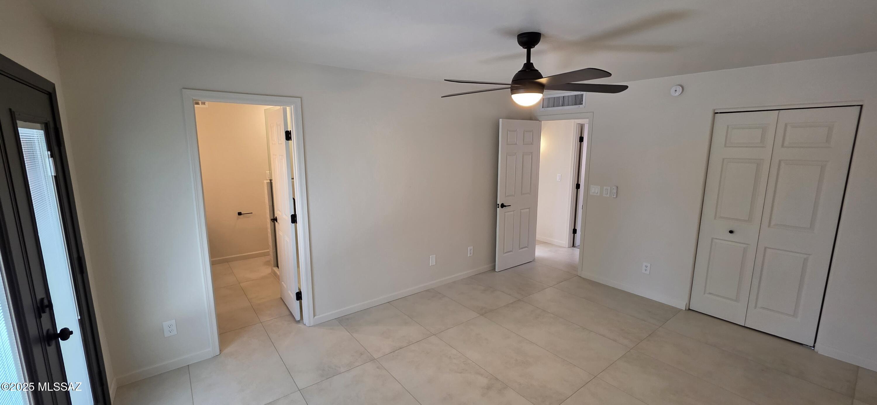 4033 W Isis Drive
