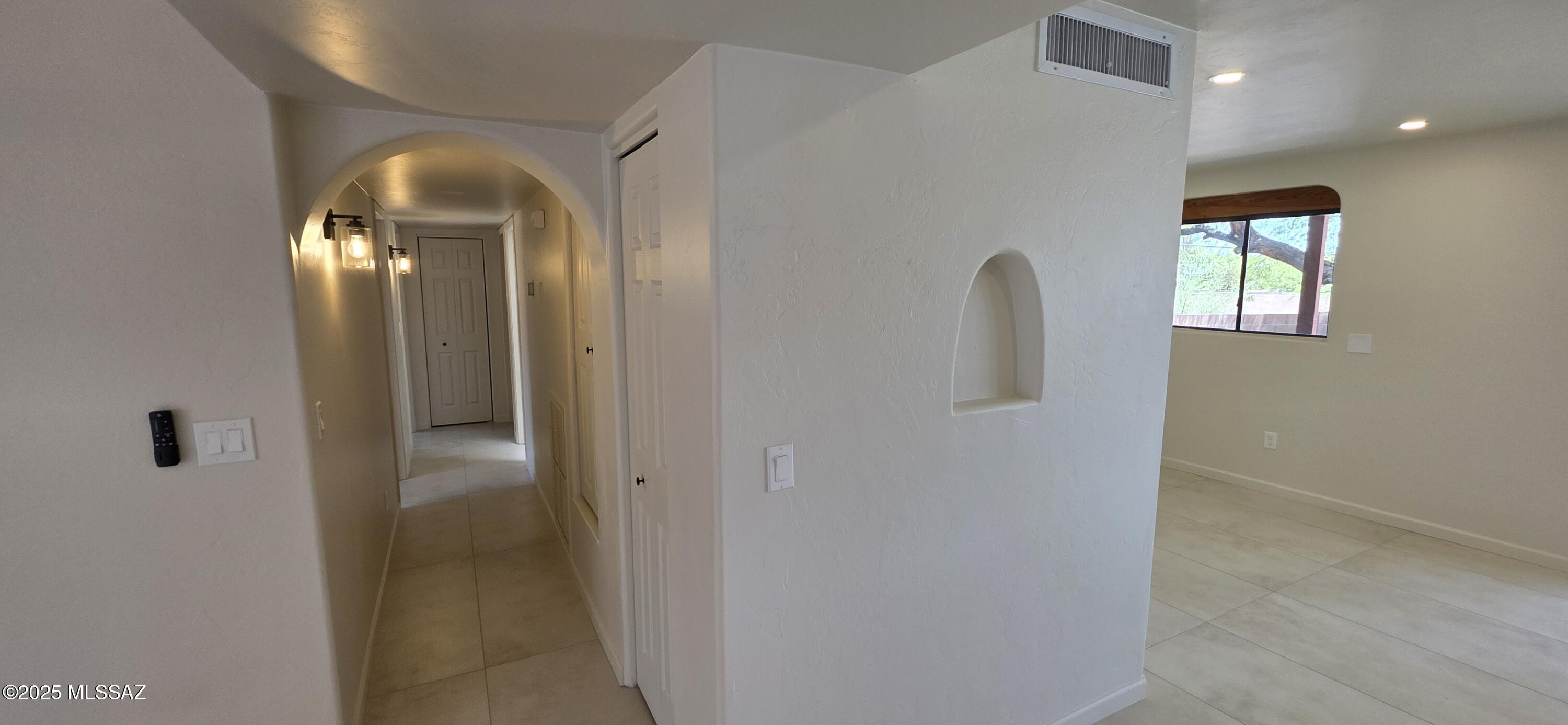 4033 W Isis Drive