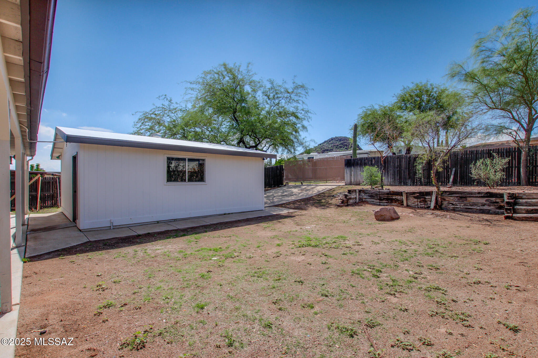 2965 W San Juan Terrace