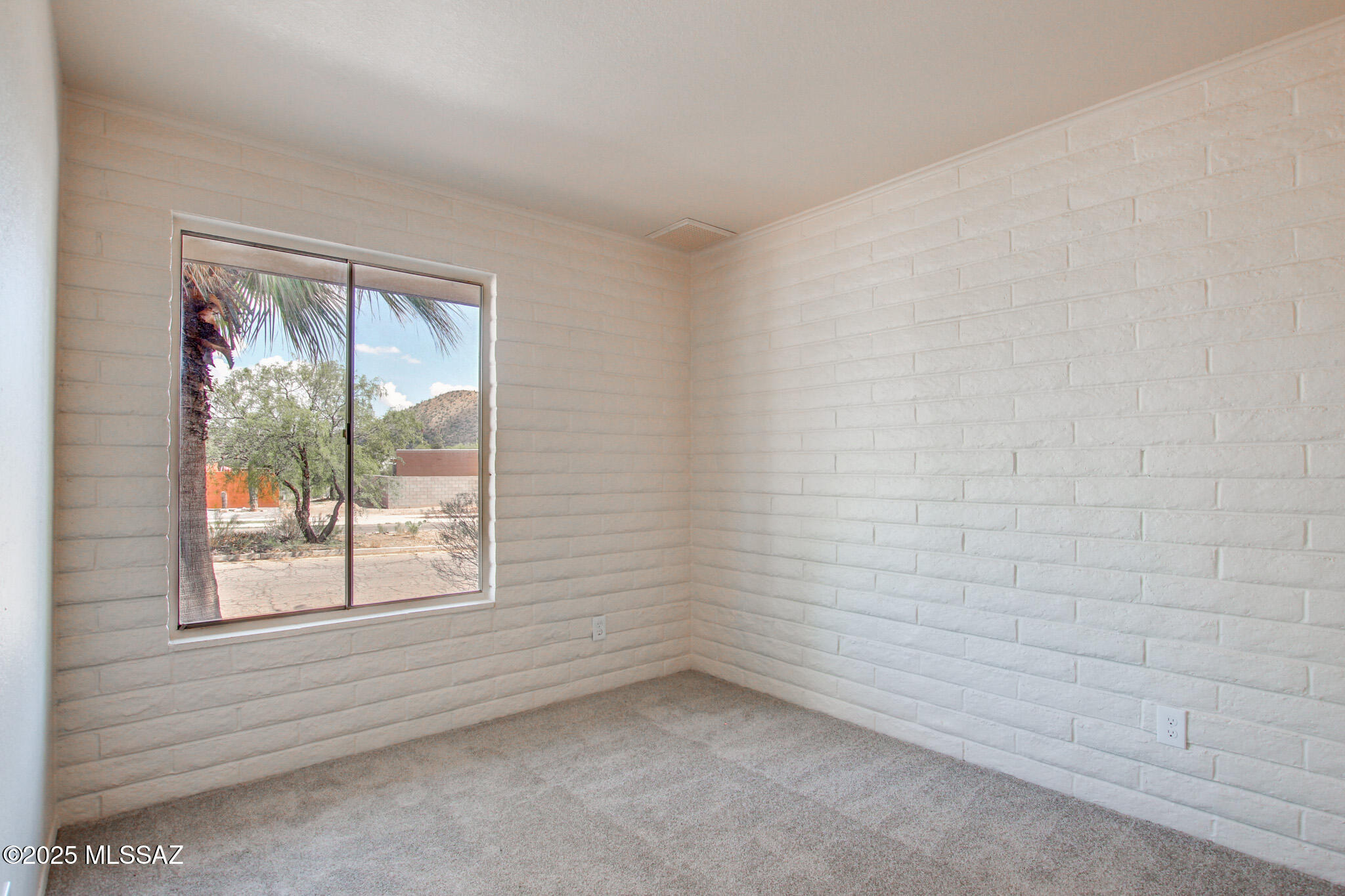 2965 W San Juan Terrace