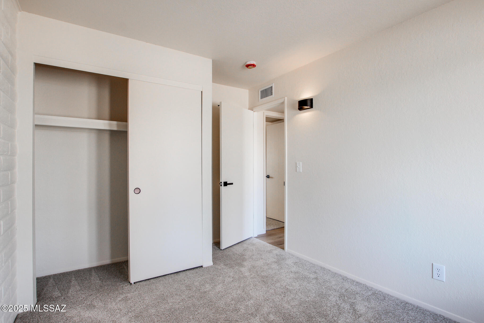2965 W San Juan Terrace