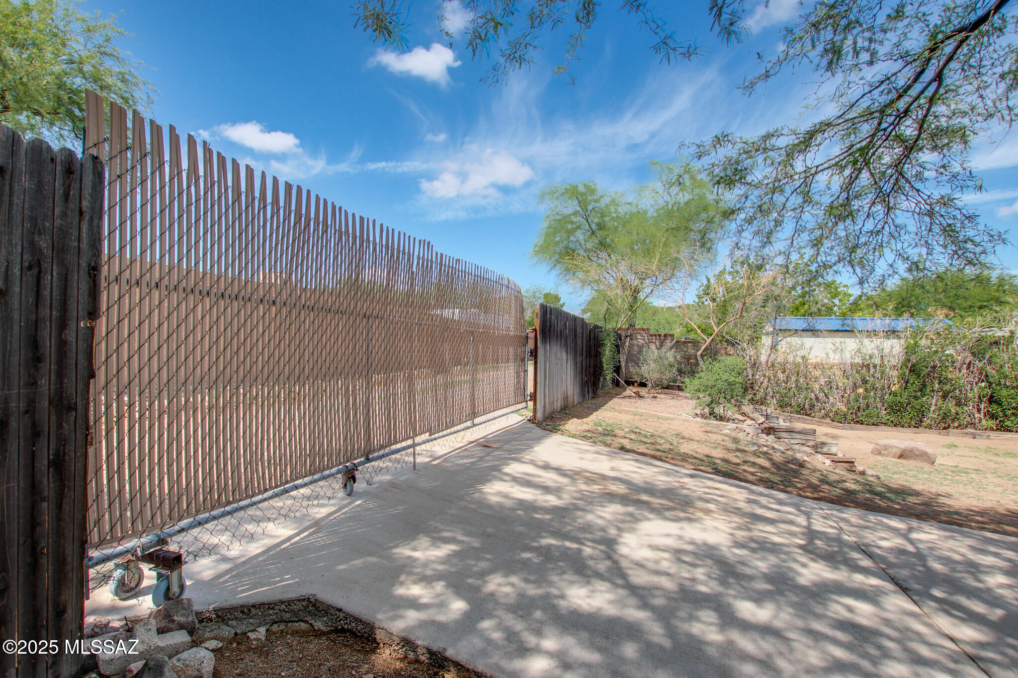 2965 W San Juan Terrace