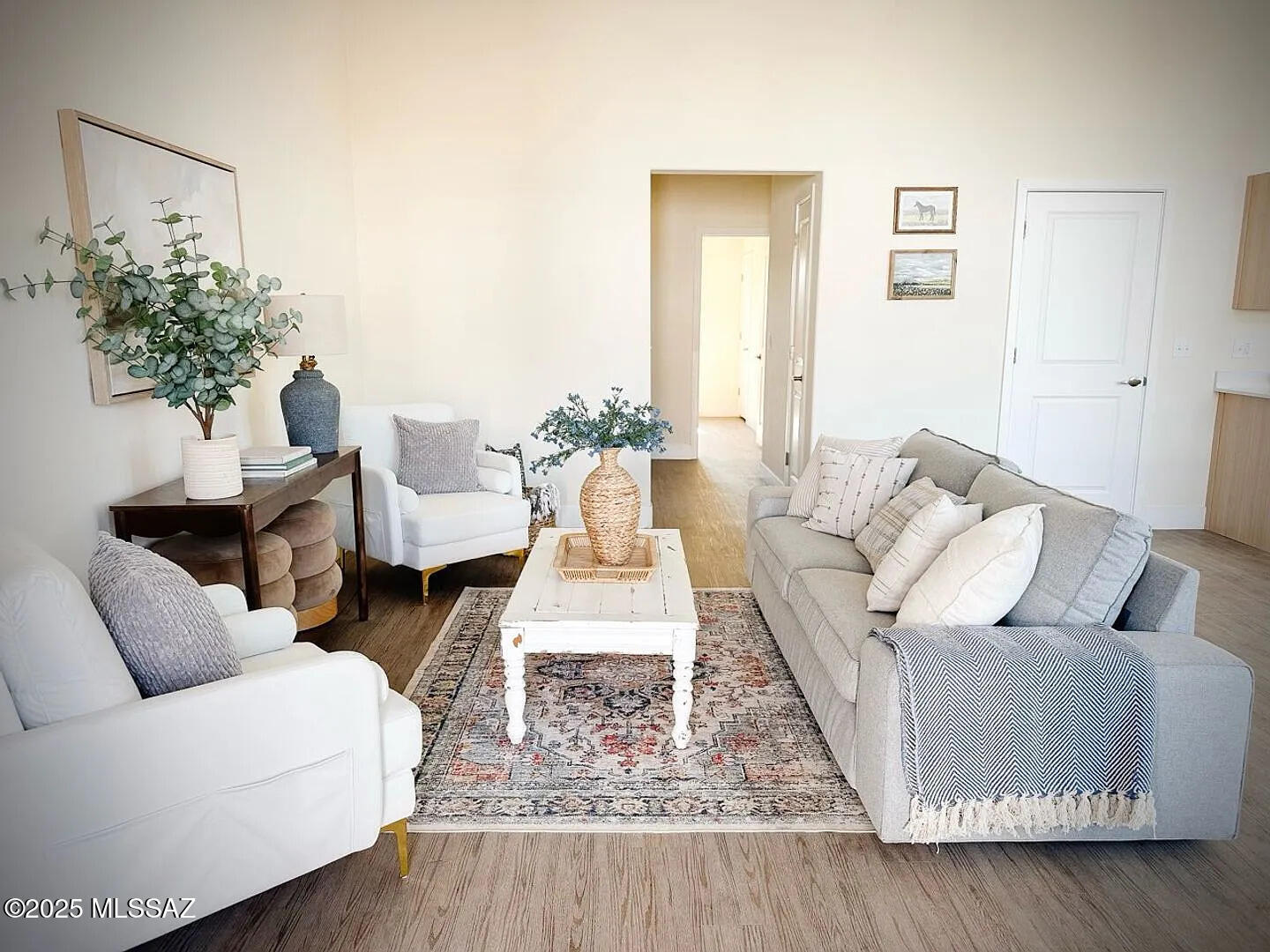 544 E Limberlost Drive Unit: 1102
