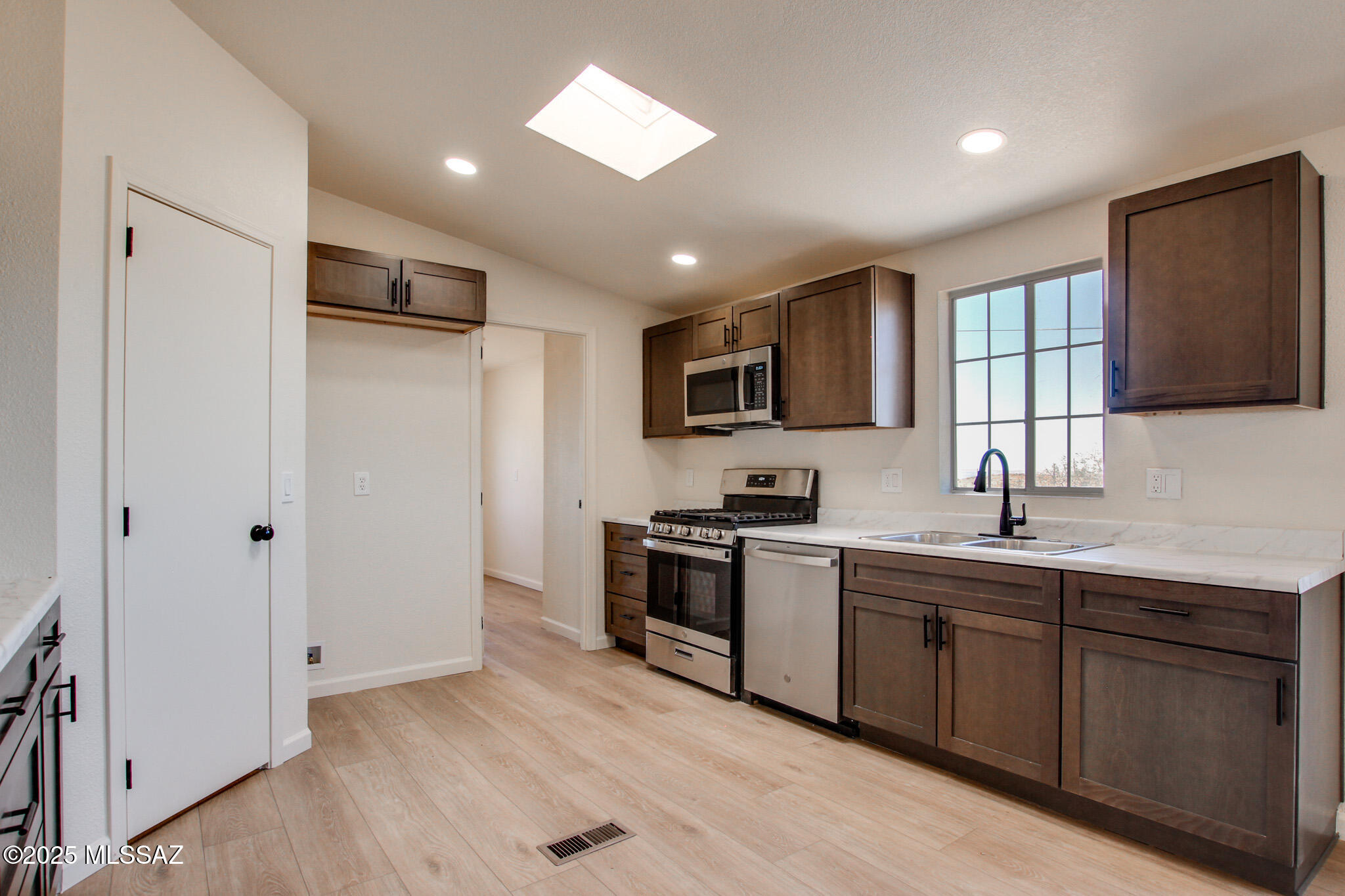 1324 W Apache Joe Court