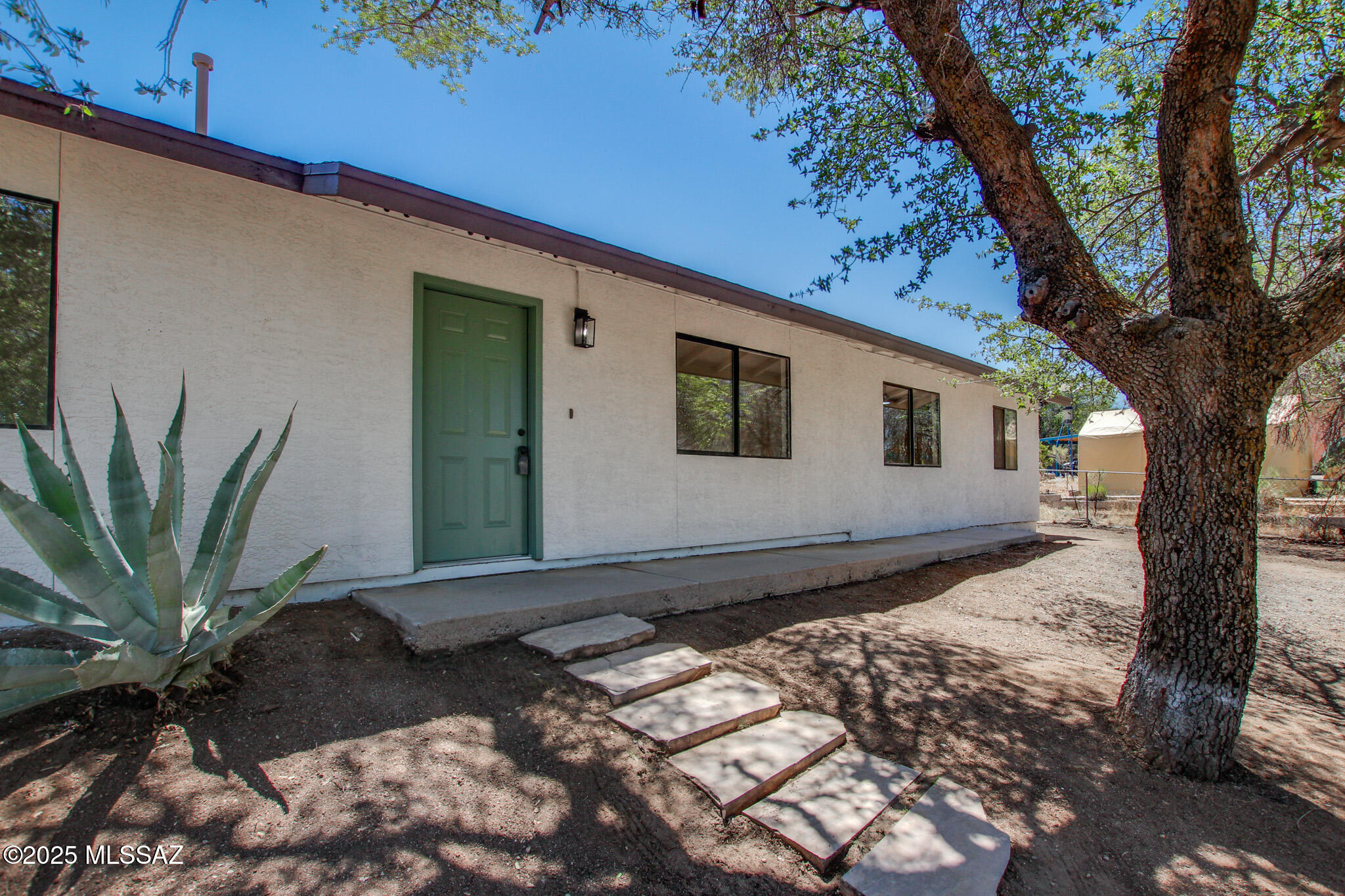 320 N Estill Drive