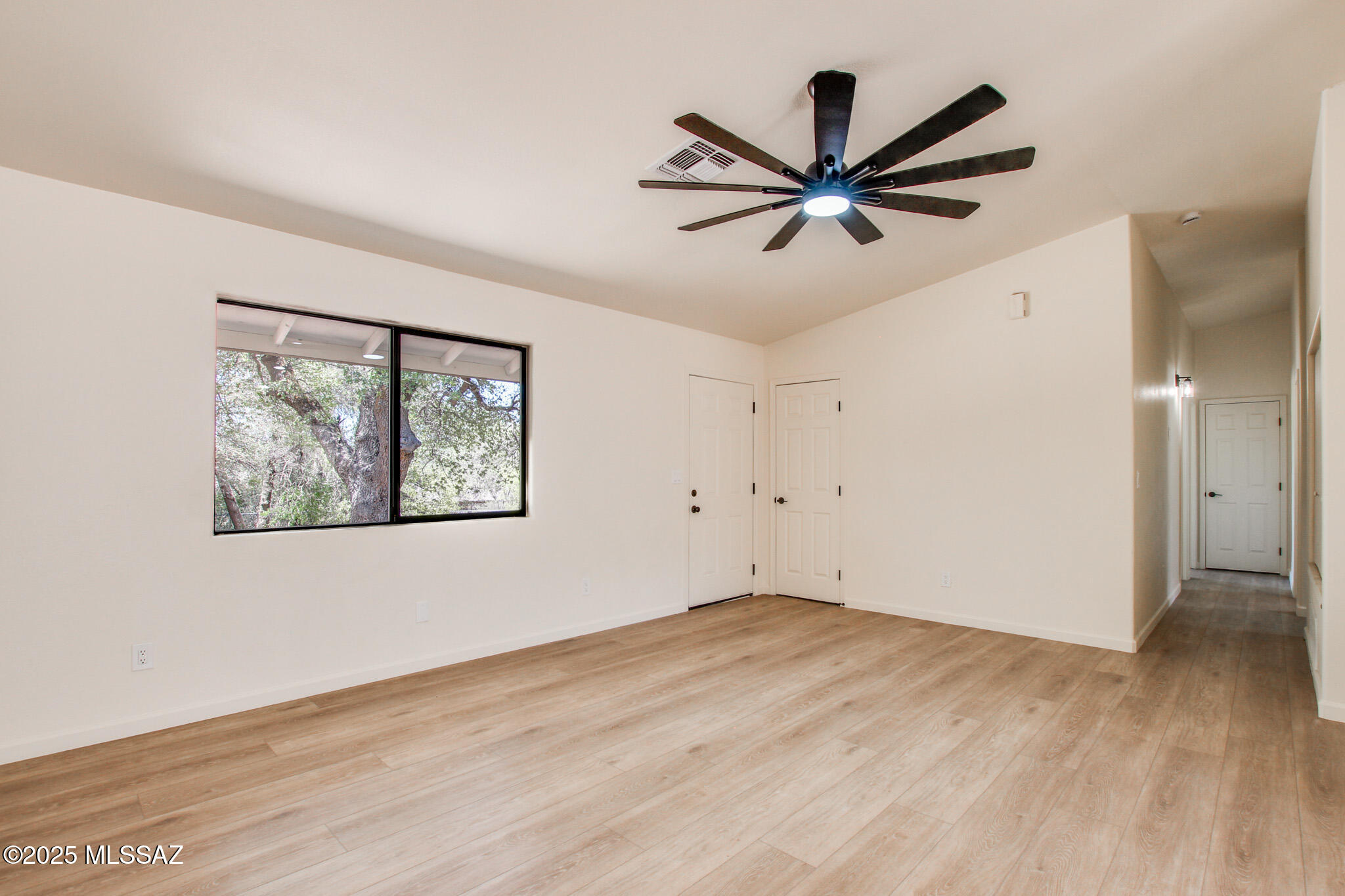 320 N Estill Drive