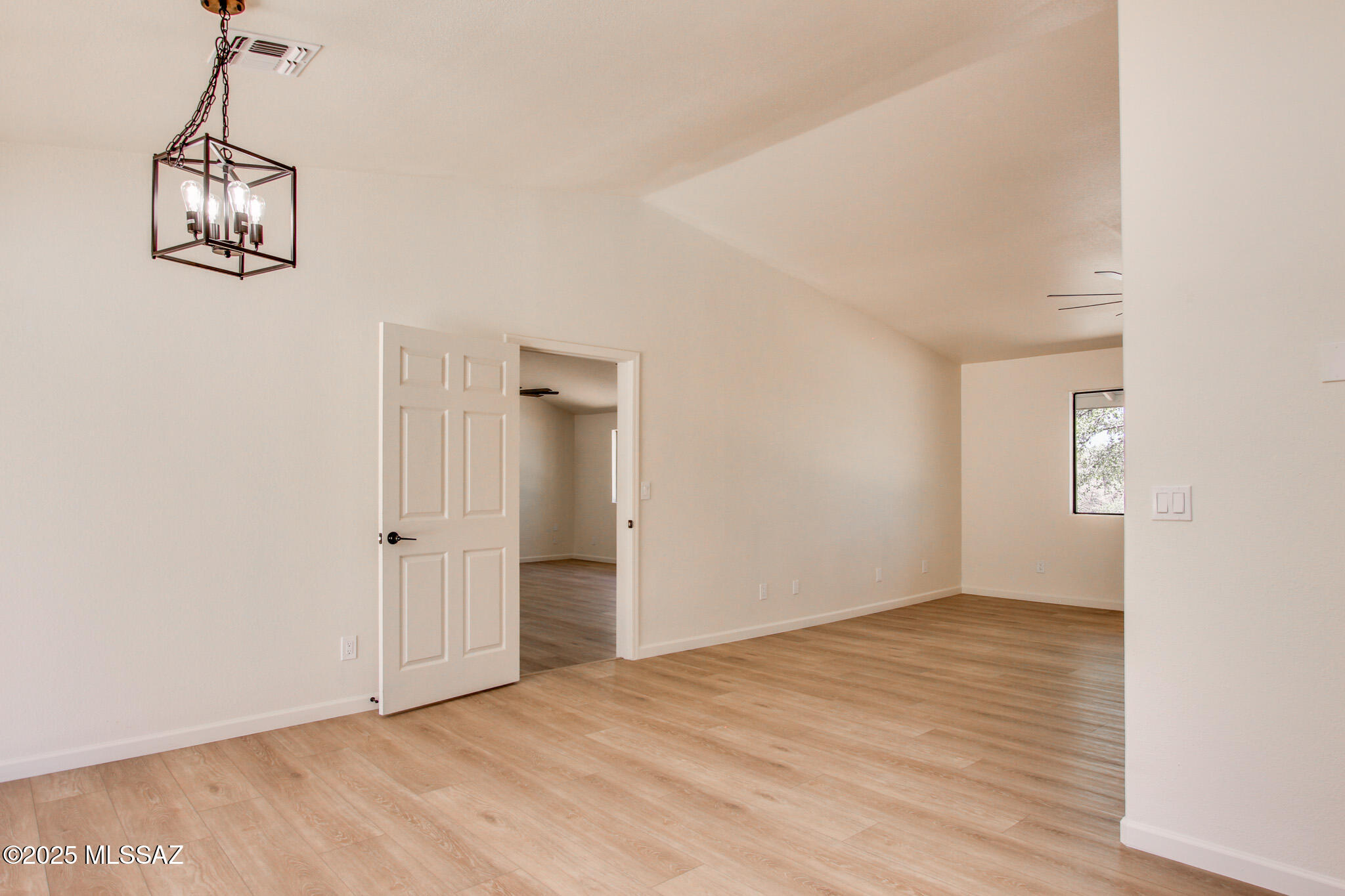 320 N Estill Drive