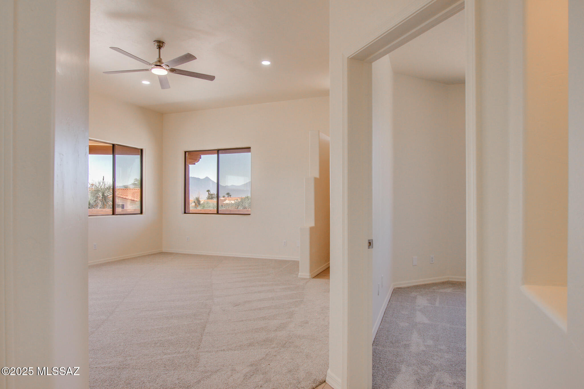 656 W Rio Moctezuma