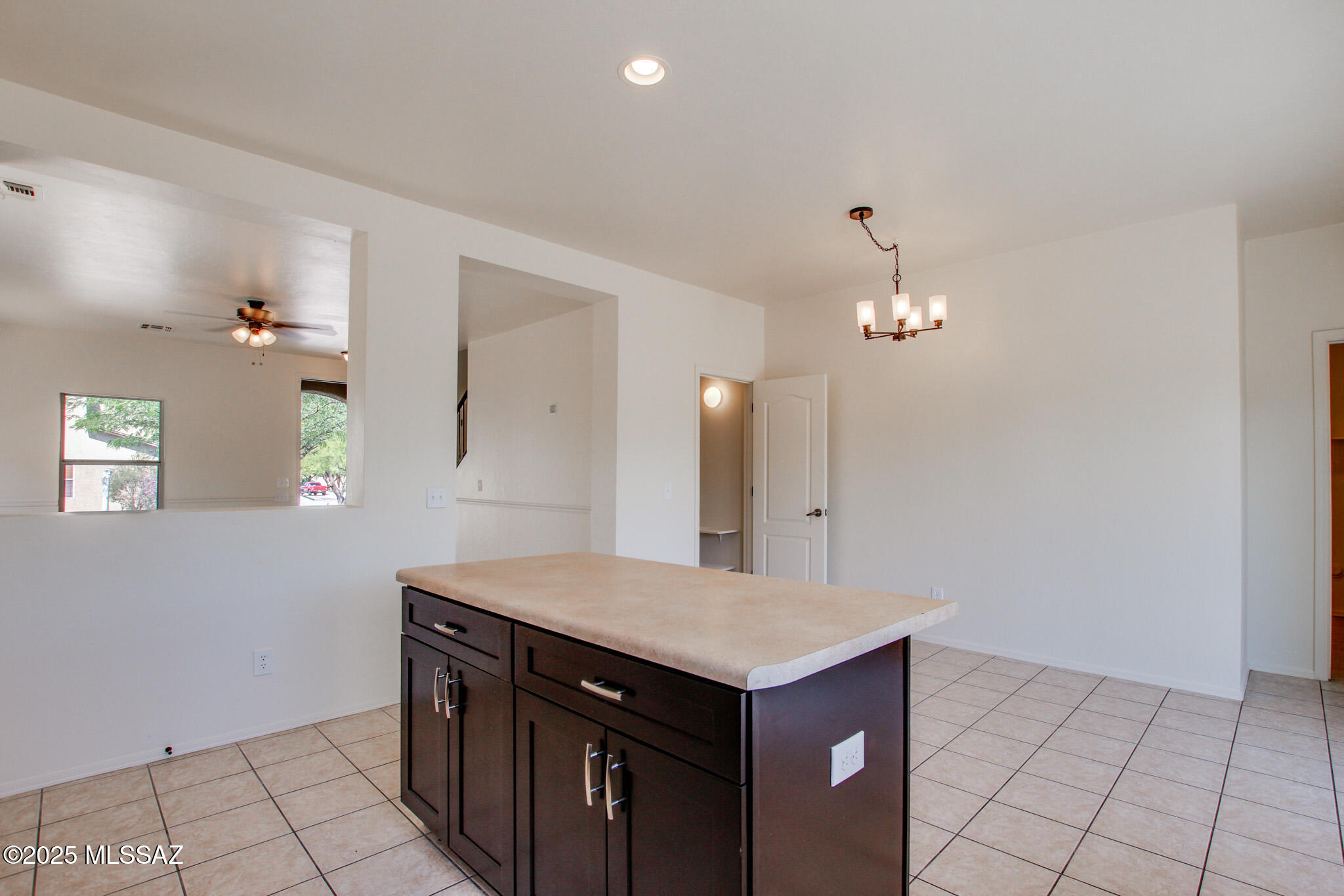 6257 E Stonechat Drive