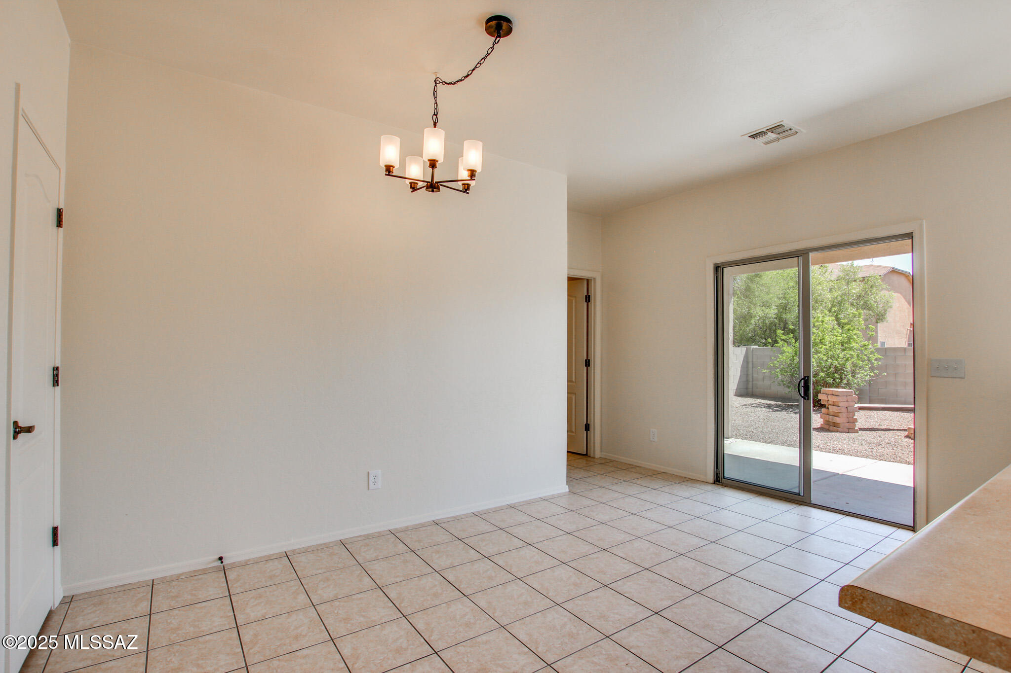 6257 E Stonechat Drive