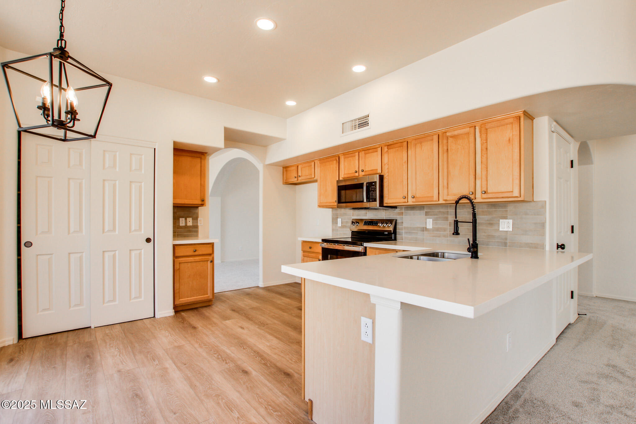 1994 W Golden Rose Place