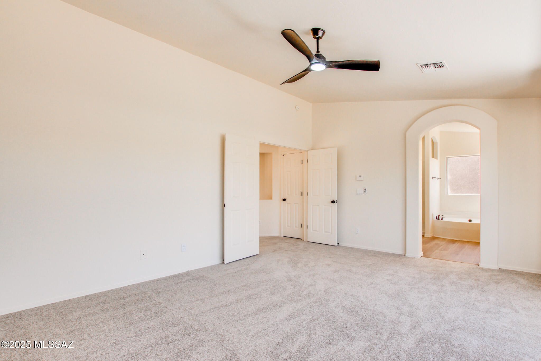 1994 W Golden Rose Place