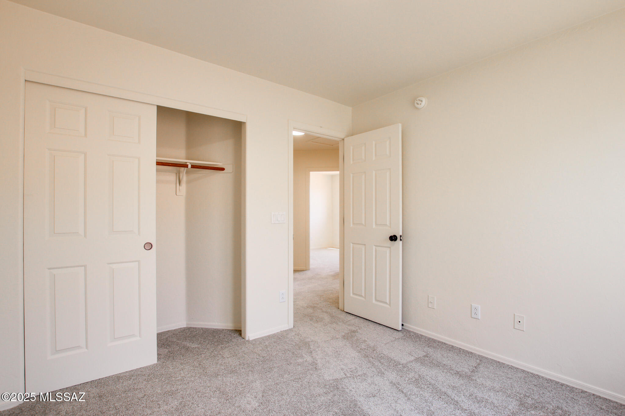 1994 W Golden Rose Place