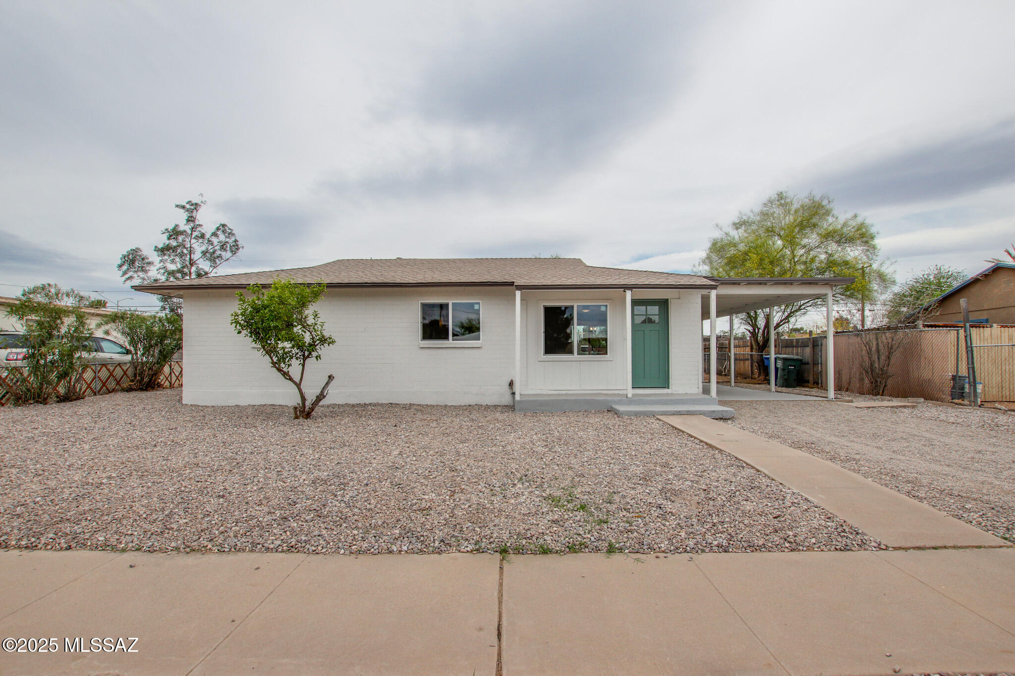 3010 E Coconino Vista