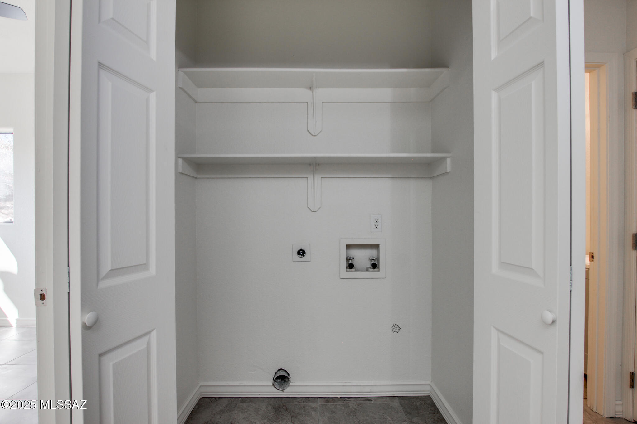 6655 N Canyon Crest Drive Unit: 15105