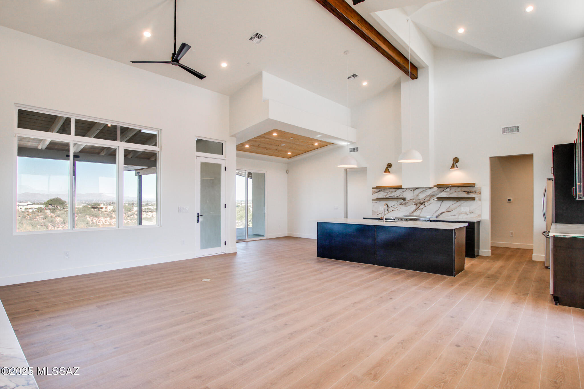 2750 W Black Cloud Court