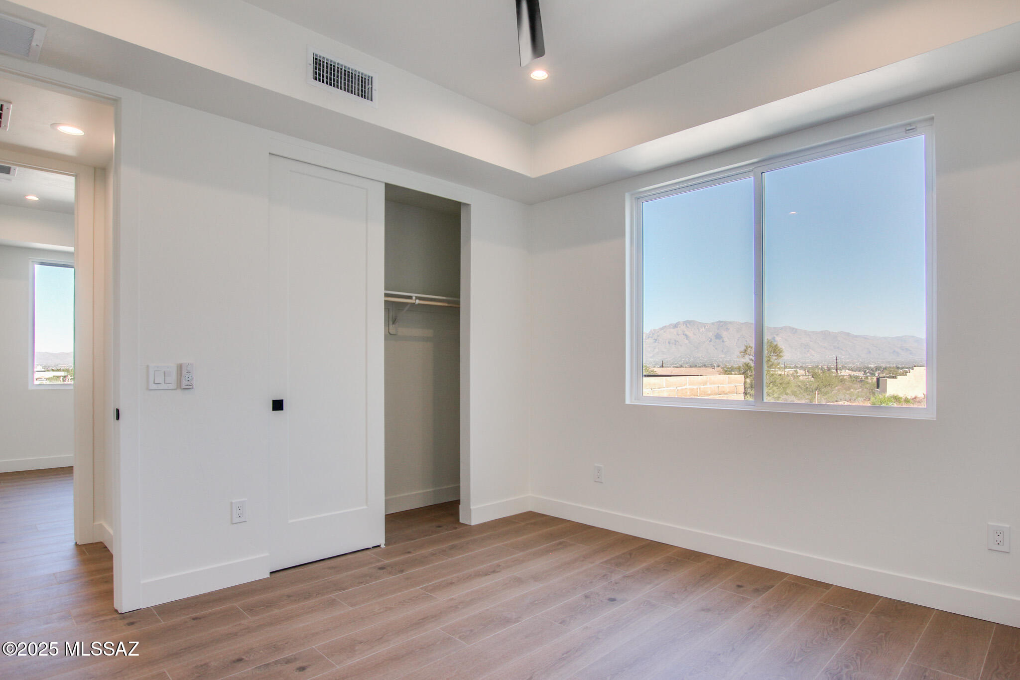 2750 W Black Cloud Court